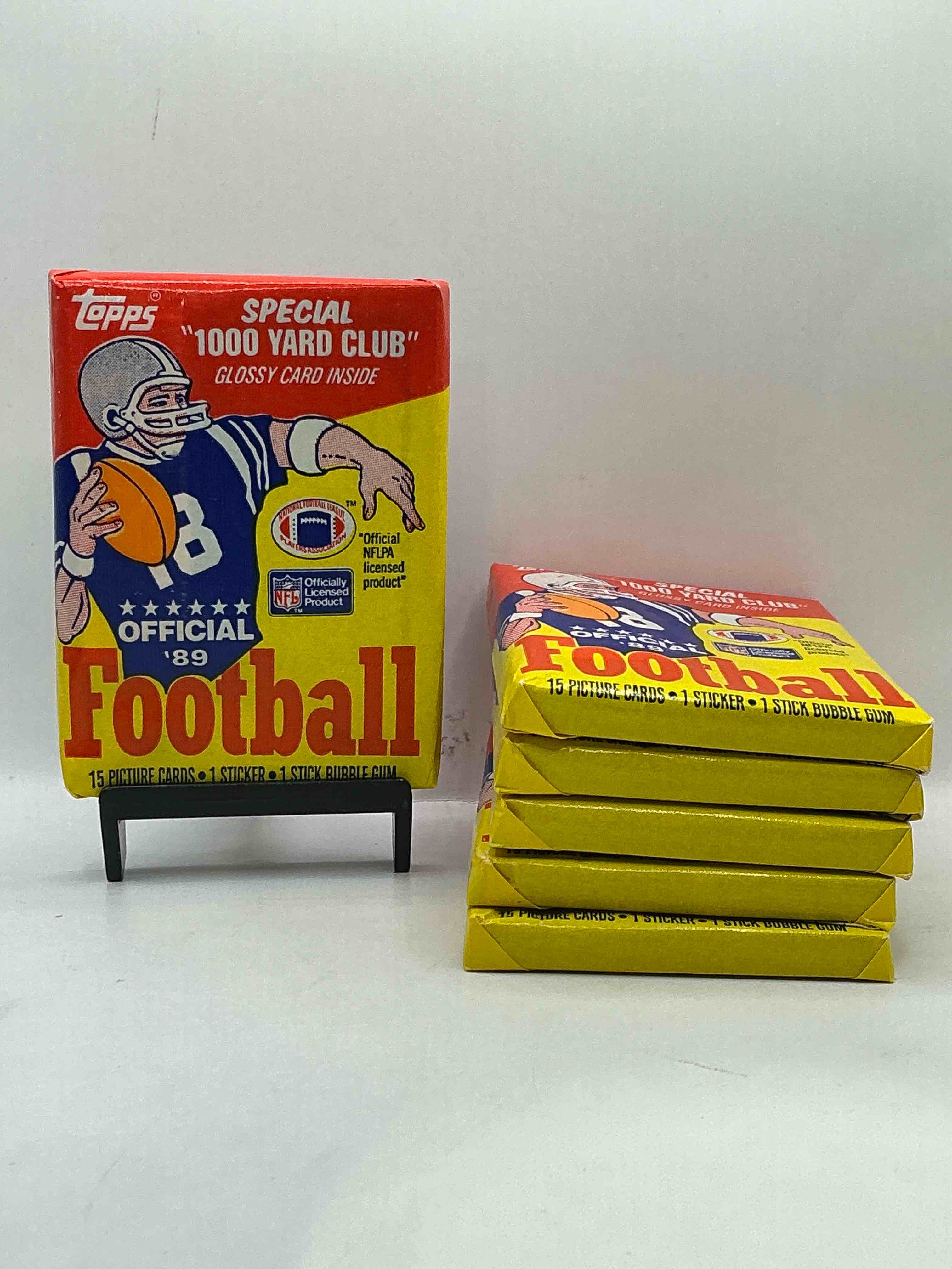1989 Topps Football Unopened Sports Card Wax Packs! Straight From Original Box!Search For Deion Sanders Rookie Cards! Along With Valuable Jerry Rice, Bo Jackson & Other 80's Stars!