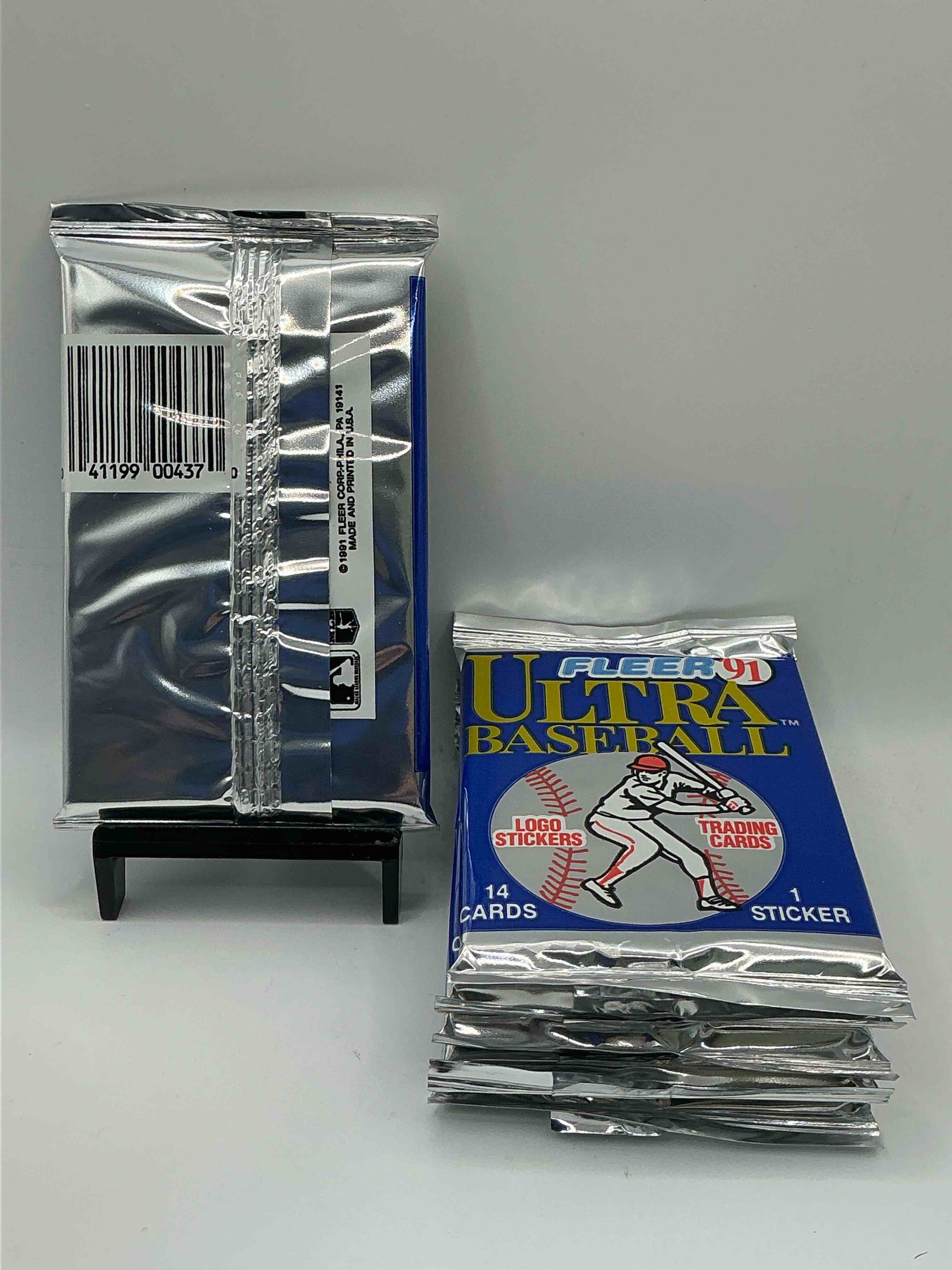 Condition photo showing New/Like New for 1991 Fleer Ultra Baseball Sealed Card Pack, Direct From Original Retail Case! Hard To Find & Loaded With Great Cards! Search For Ken Griffey Jr. #336 (PSA 10 Value $200), Frank Thomas, Don Mattingly, Bo Jackson & So Much More!