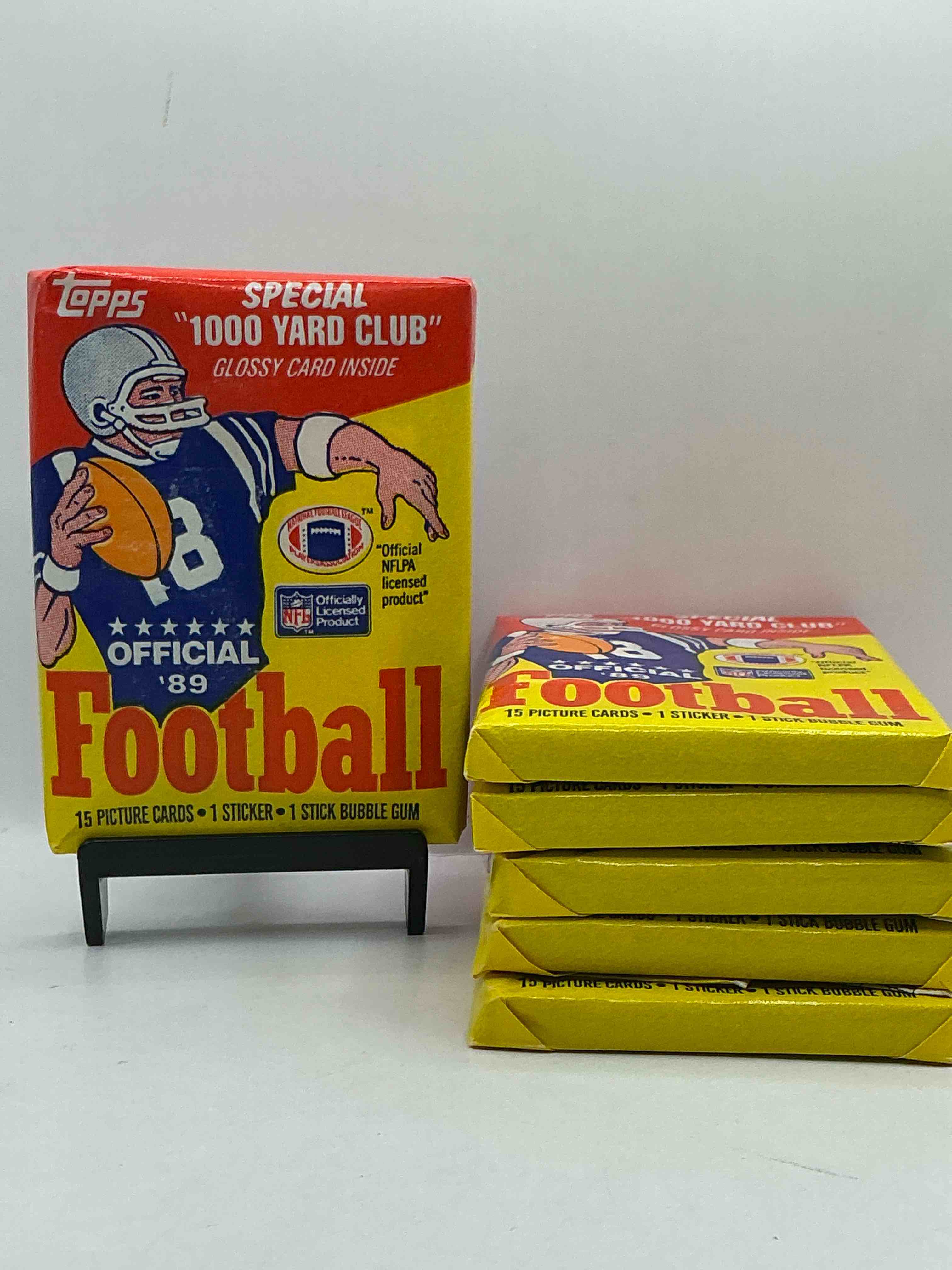 1989 Topps Football Unopened Sports Card Wax Packs! Straight From Original Box!Search For Deion Sanders Rookie Cards! Along With Valuable Jerry Rice, Bo Jackson & Other 80's Stars!