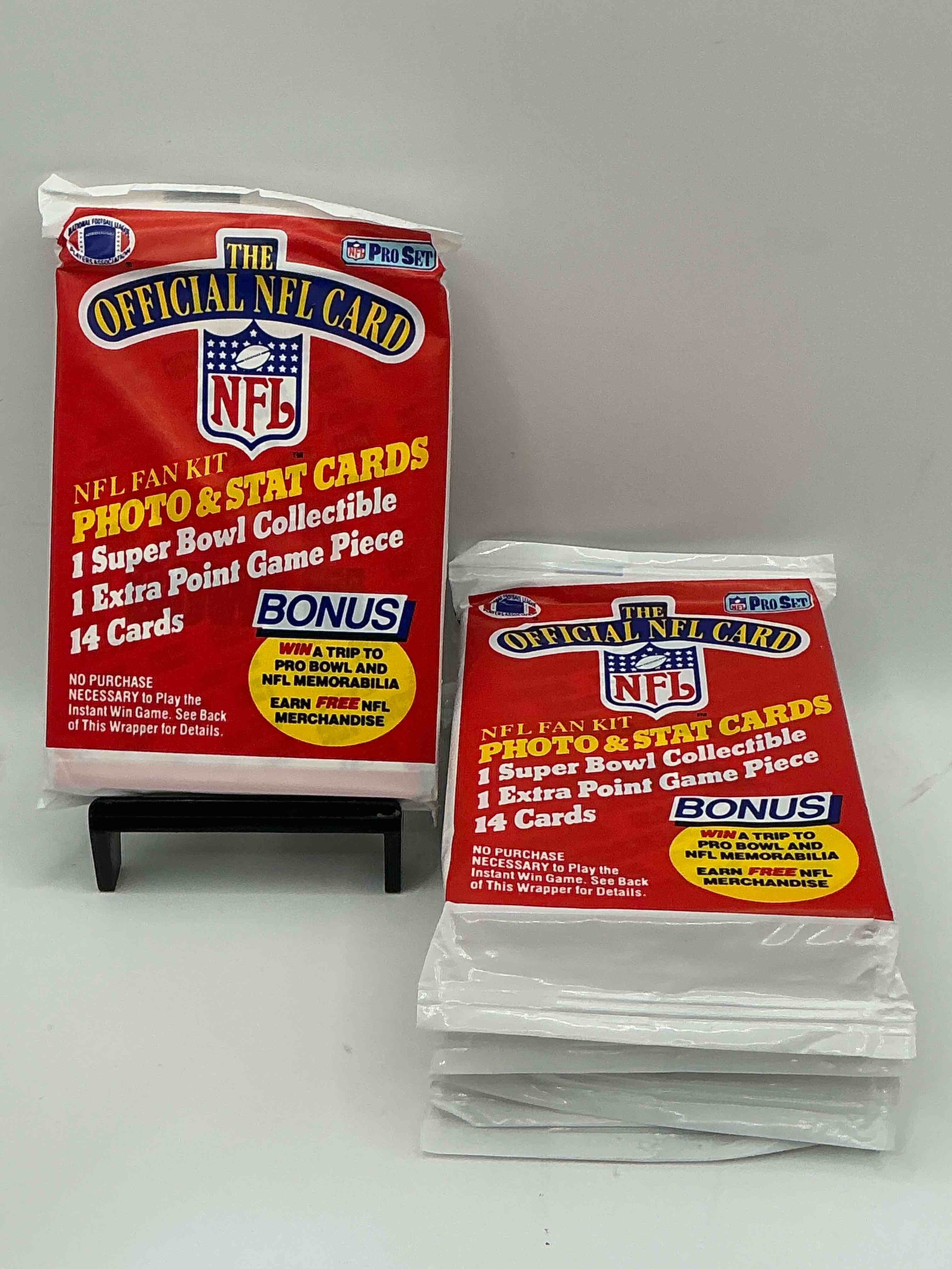 Loaded! 1989 Pro Set Football Sealed Card Pack, Direct From Original Retail Case!Highly Sought After By Collectors As This Year Is Loaded With High Profile Rookies!Search For Rookie Cards From Barry Sanders, Deion Sanders, Troy Aikman, Michael Irvin & Much More! Getting Hard To Find!