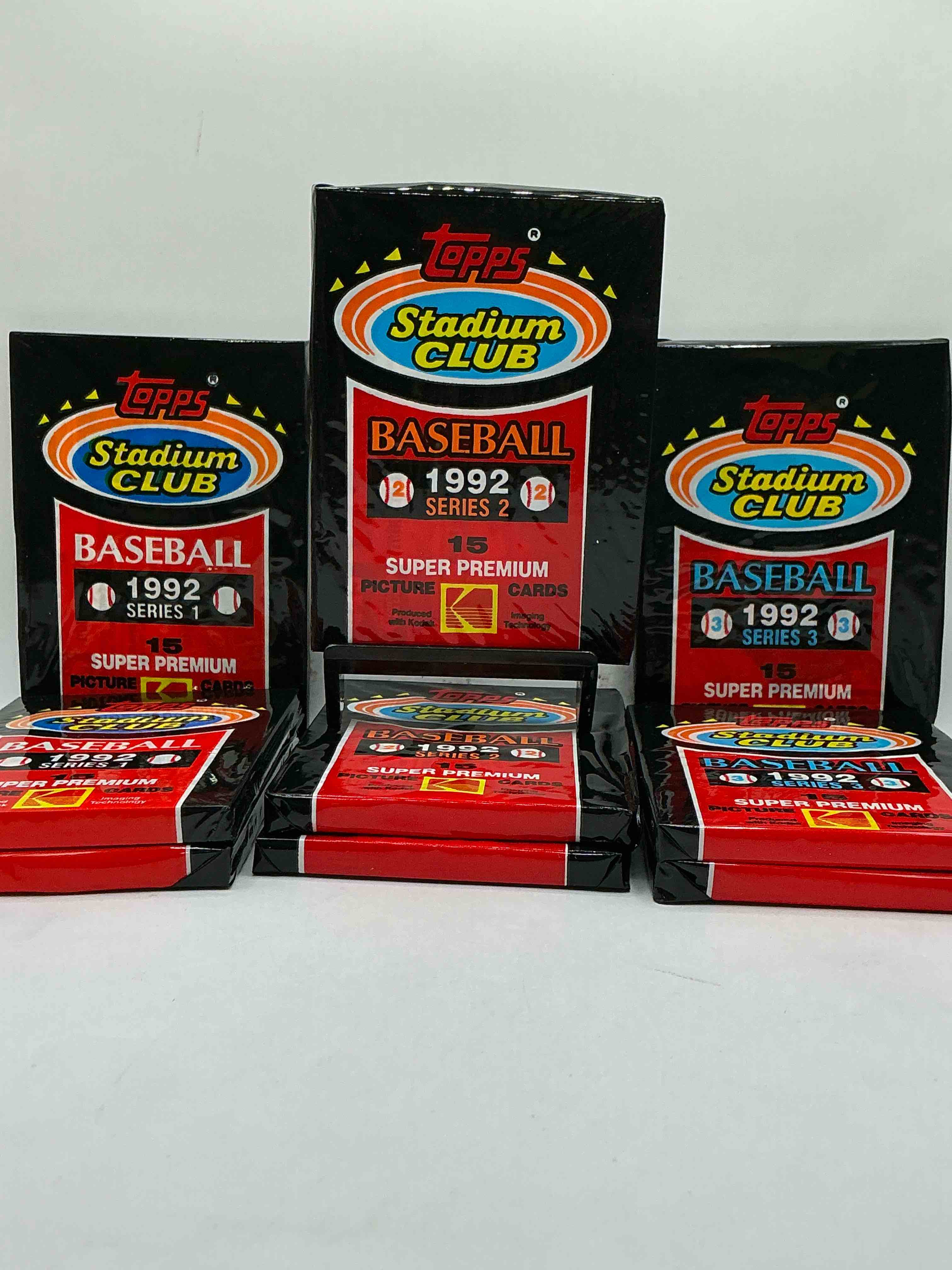 Ken Griffey Jr!? Frank Thomas!? Baseball Insanity! 1992 Topps Stadium Club Baseball Series I, II & III Unopened Packs, Direct From Box! 15 Premium Baseball Cards In Each Pack! Search For Griffey Jr, Nolan Ryan, Frank Thomas & So Much More!Search For 1980's Stars & Hall Of Famers!