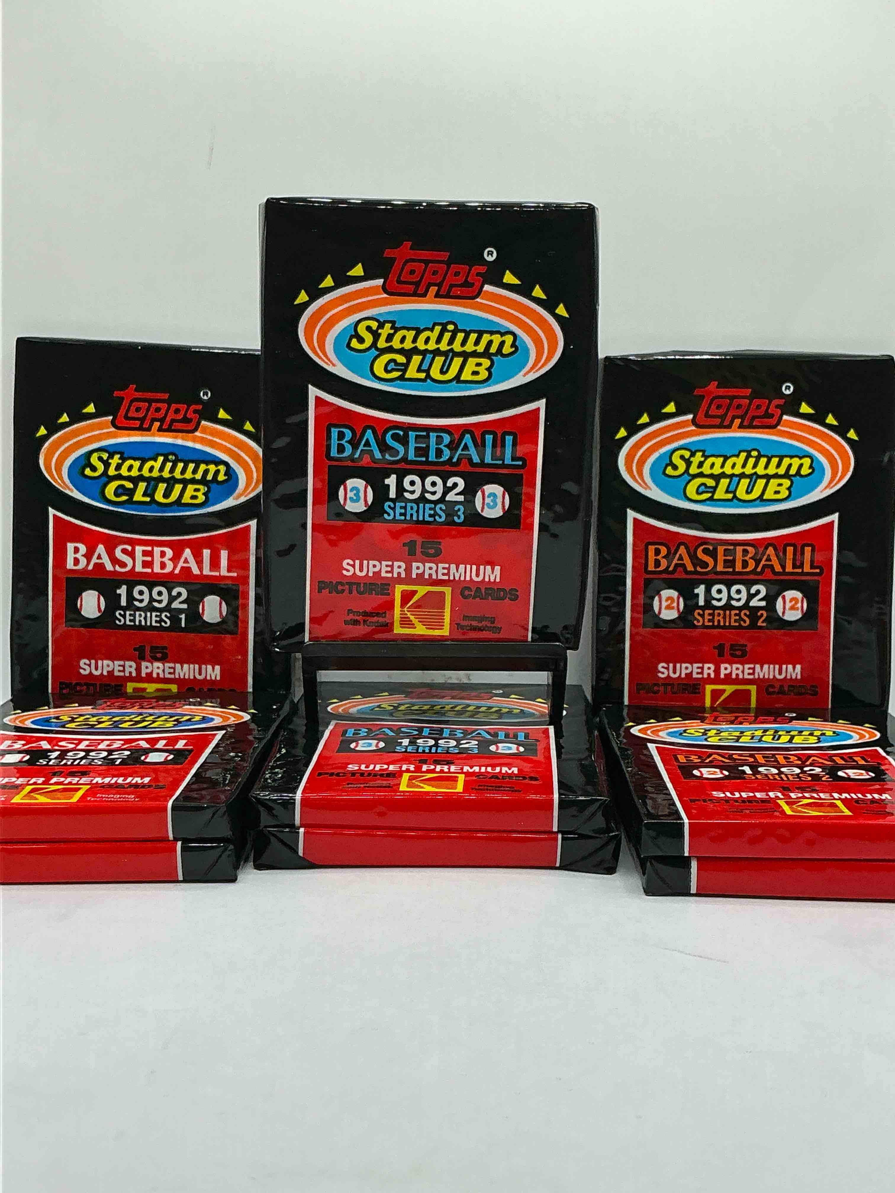 Ken Griffey Jr!? Frank Thomas!? Baseball Insanity! 1992 Topps Stadium Club Baseball Series I, II & III Unopened Packs, Direct From Box! 15 Premium Baseball Cards In Each Pack! Search For Griffey Jr, Nolan Ryan, Frank Thomas & So Much More!Search For 1980's Stars & Hall Of Famers!