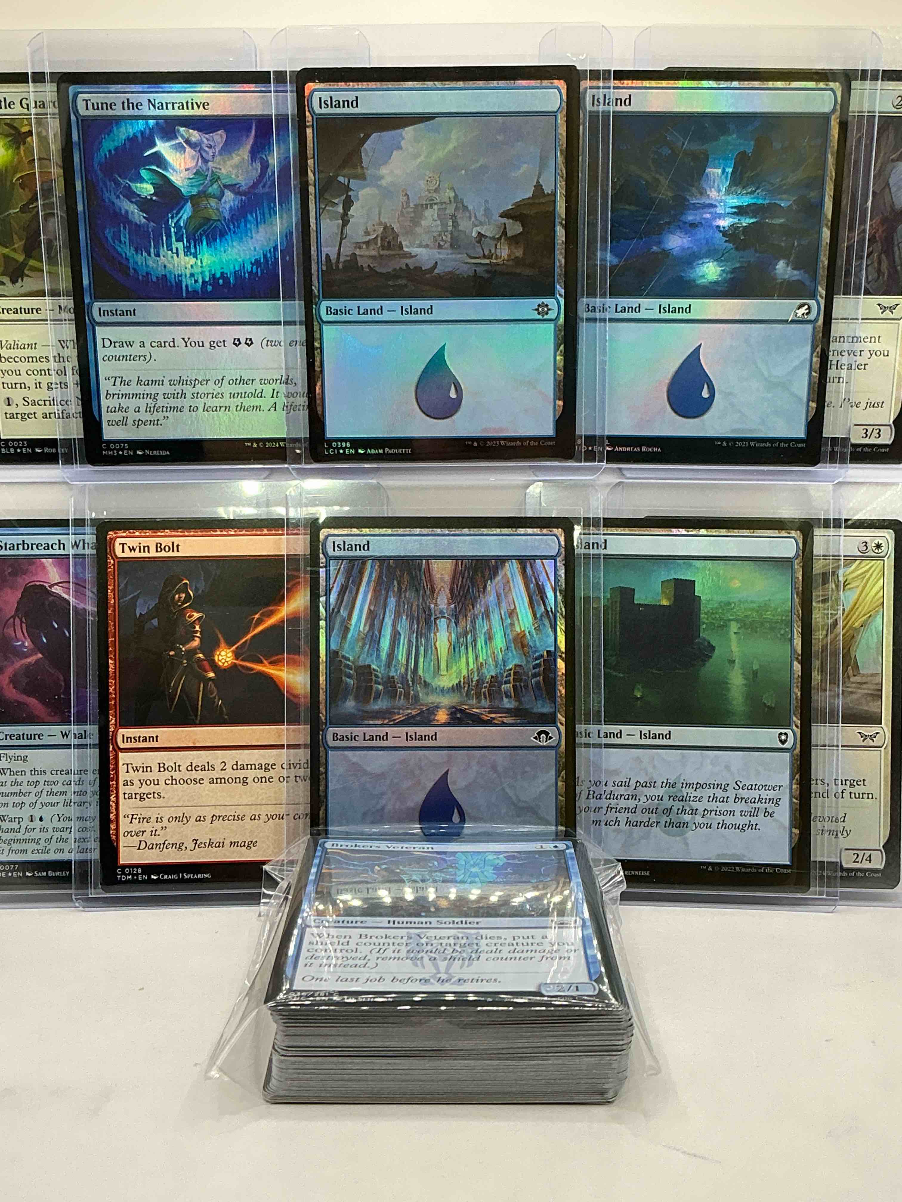 Condition photo showing New/Like New for Magic The Gathering 50 Card Lot! Lot Includes 5 Rare Cards & 5 Holo Foil Cards! All Cards In Excellent Condition! A Great Way To Join The MTG Craze!
