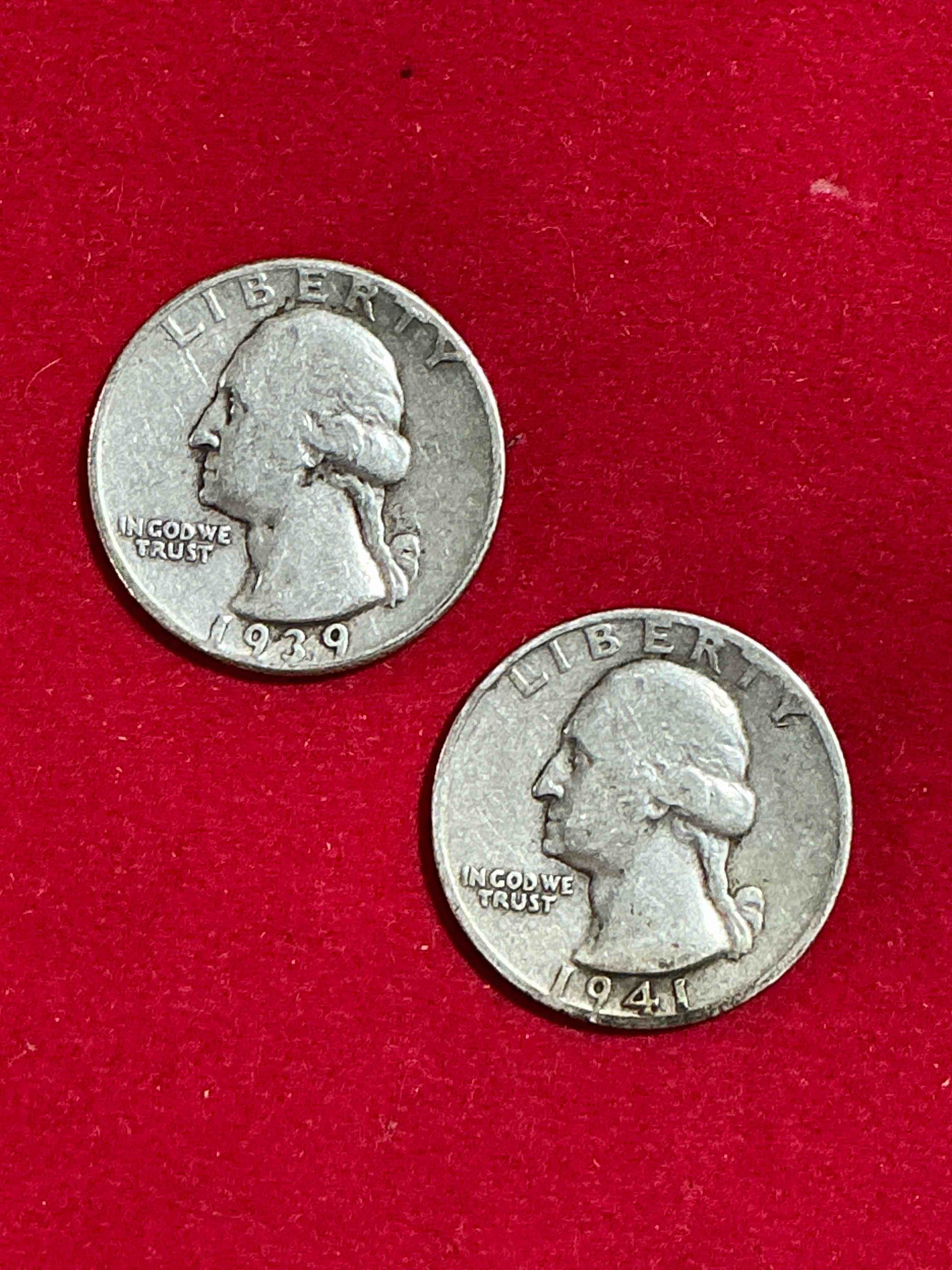 George Washington Brilliant Circulated World War II Silver! Pre 1965 U.S. Quarter Dollar Coins Were Actually Silver, Here Are Great Examples Of Awesome, Pristine George Washington Silver Quarter, Stunning & Circulated! Rare Mints! Great For Investing In Precious Metals! These Coins Were Minted At 90% Silver and 10% Copper, Giving Them A Net Weight Of .18084 Ounces Of Pure Silver Per Coin! Very Hard To Find, Stunning! Invest In Fine U.S. Silver!