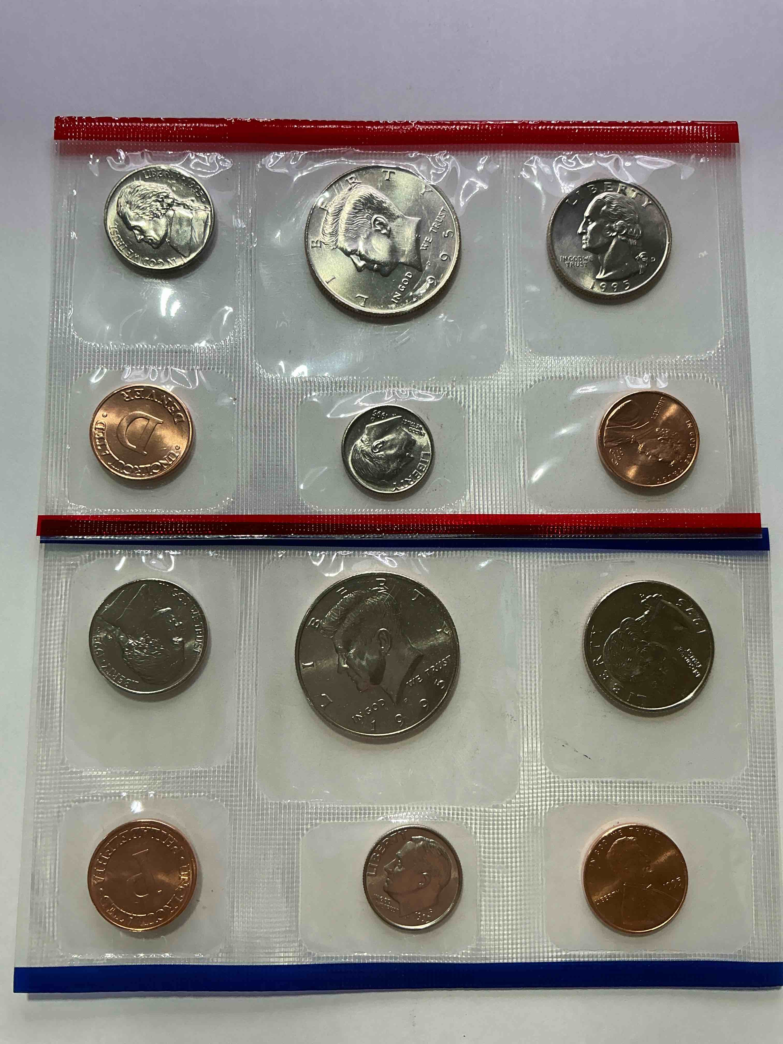 1995 Uncirculated U.S. Mint Coins! What A Great Year! These Gorgeous Coins From The Mint Set Features Each U.S. Coins Minted in 1995 In Uncirculated Condition, From Each Mint Mark, Philly & Denver! From The U.S. Treasury In 1995! Own An Awesome Investment & Incredible Piece Of U.S. History! Also Makes For An Awesome Gift!