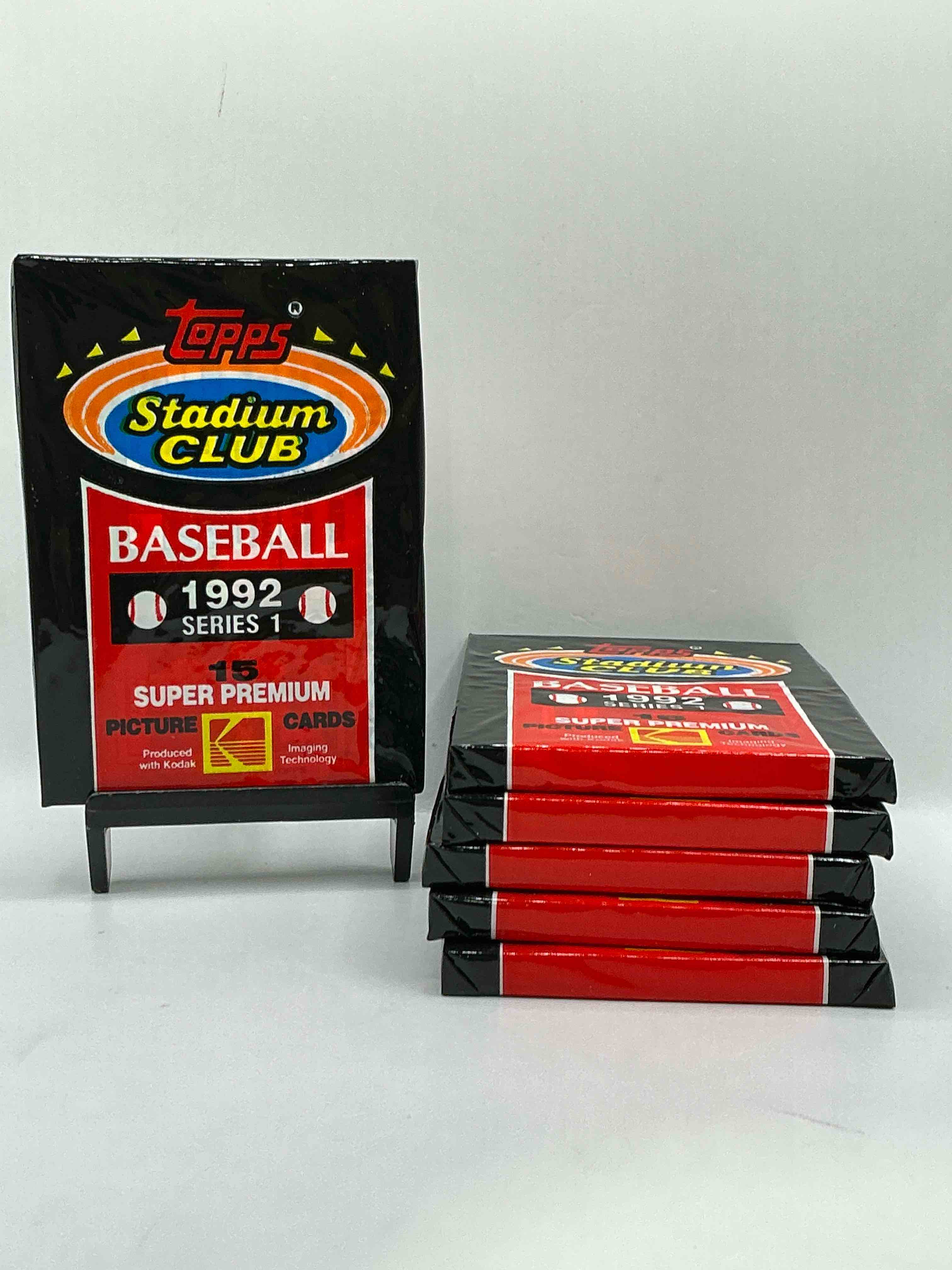Ken Griffey Jr!? Frank Thomas!? Baseball Insanity! 1992 Topps Stadium Club Baseball Series I Unopened Packs, Direct From Box! 15 Premium Baseball Cards In Each Pack! Search For Griffey Jr, Nolan Ryan, Frank Thomas & So Much More!Search For 1980's Stars & Hall Of Famers!