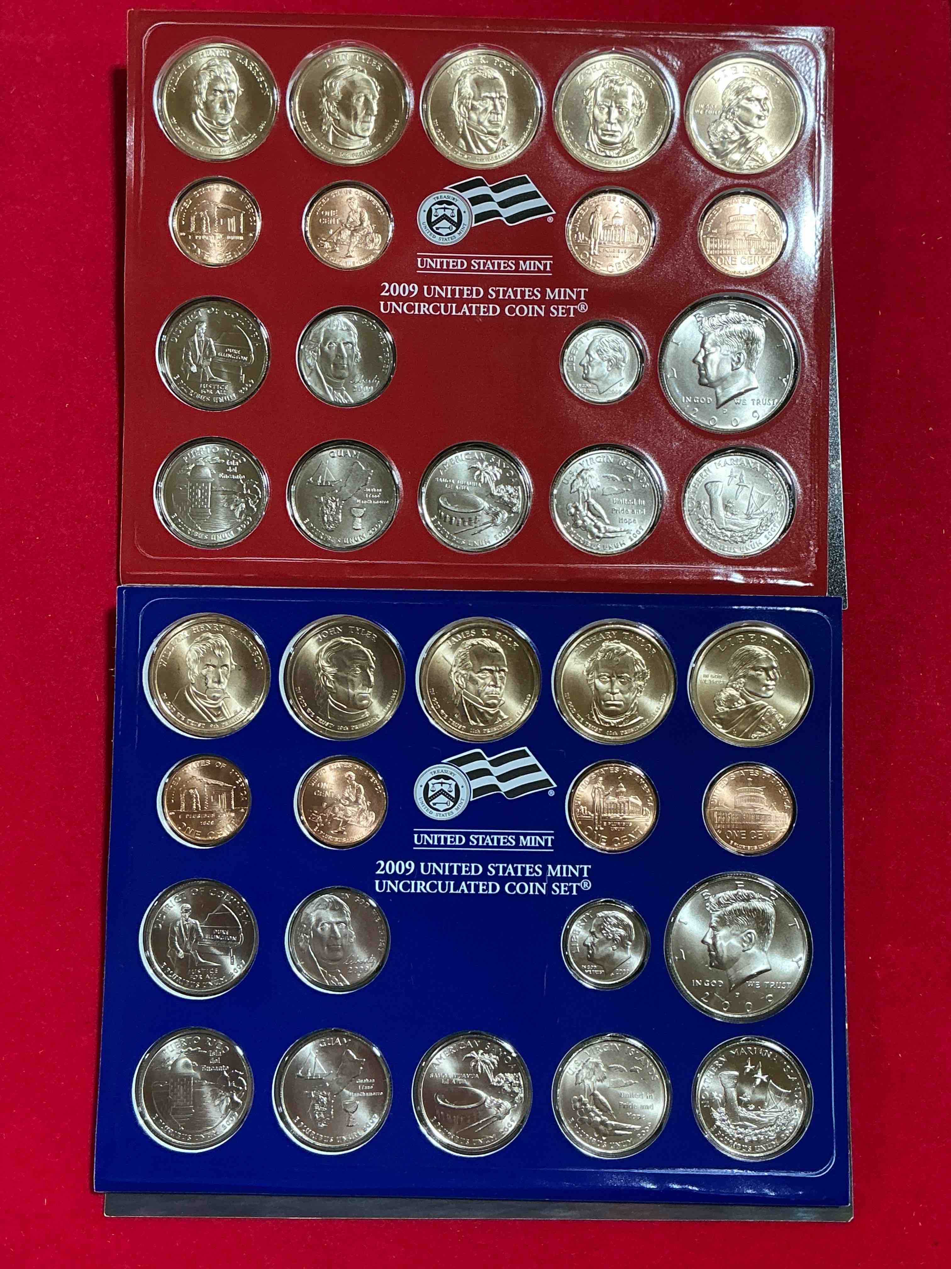 36 coin craziness! denver & philly mints! 2009 uncirculated mint set coins! includes half dollars, president dollar coins, dimes, nickels, pennies & quarters! cool coin collectible! 