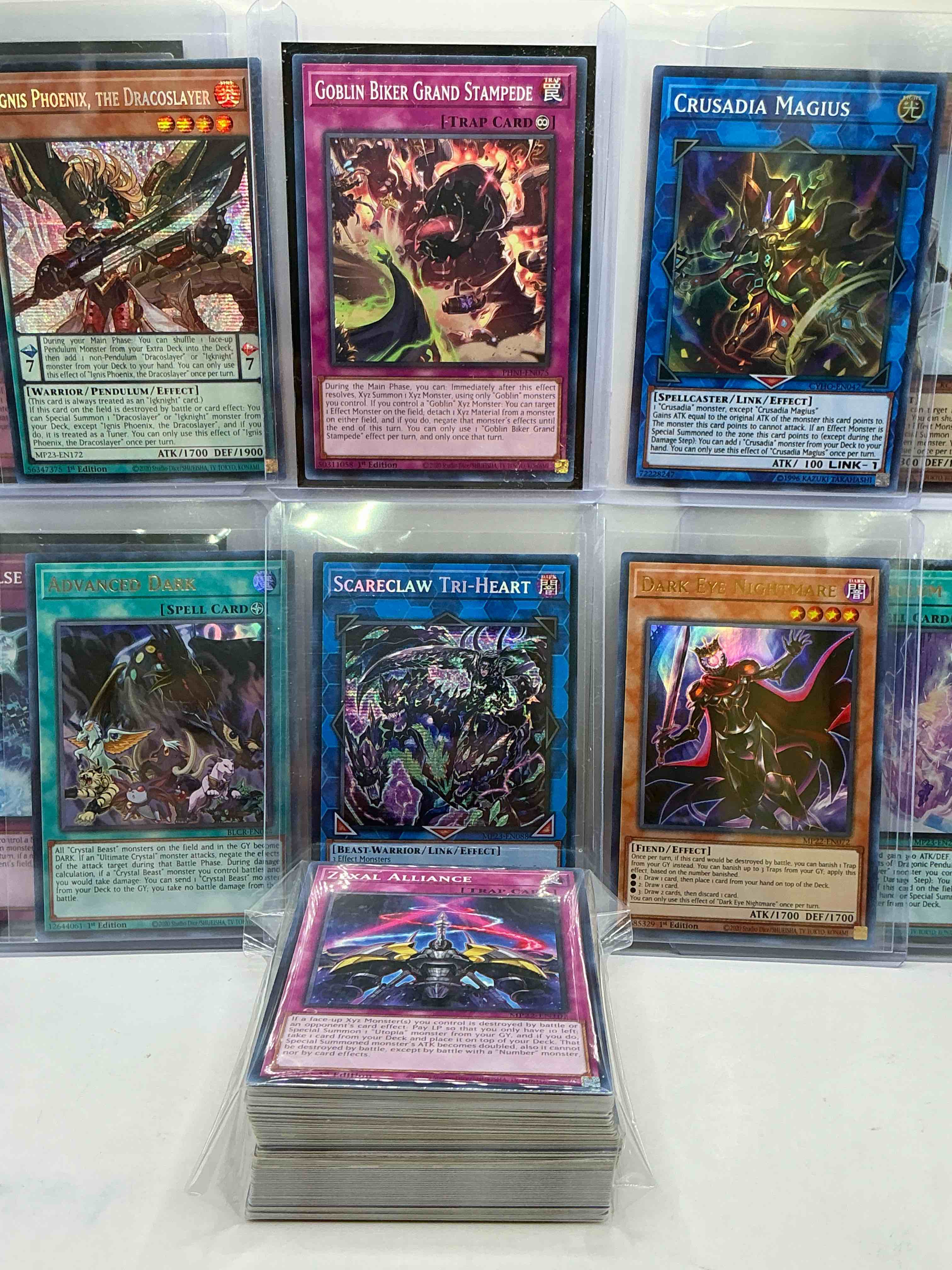 Condition photo showing New/Like New for magic the gathering 50 card lot! lot includes 5 rare cards & 5 holo foil cards! all cards in excellent condition! a great way to join the mtg craze!