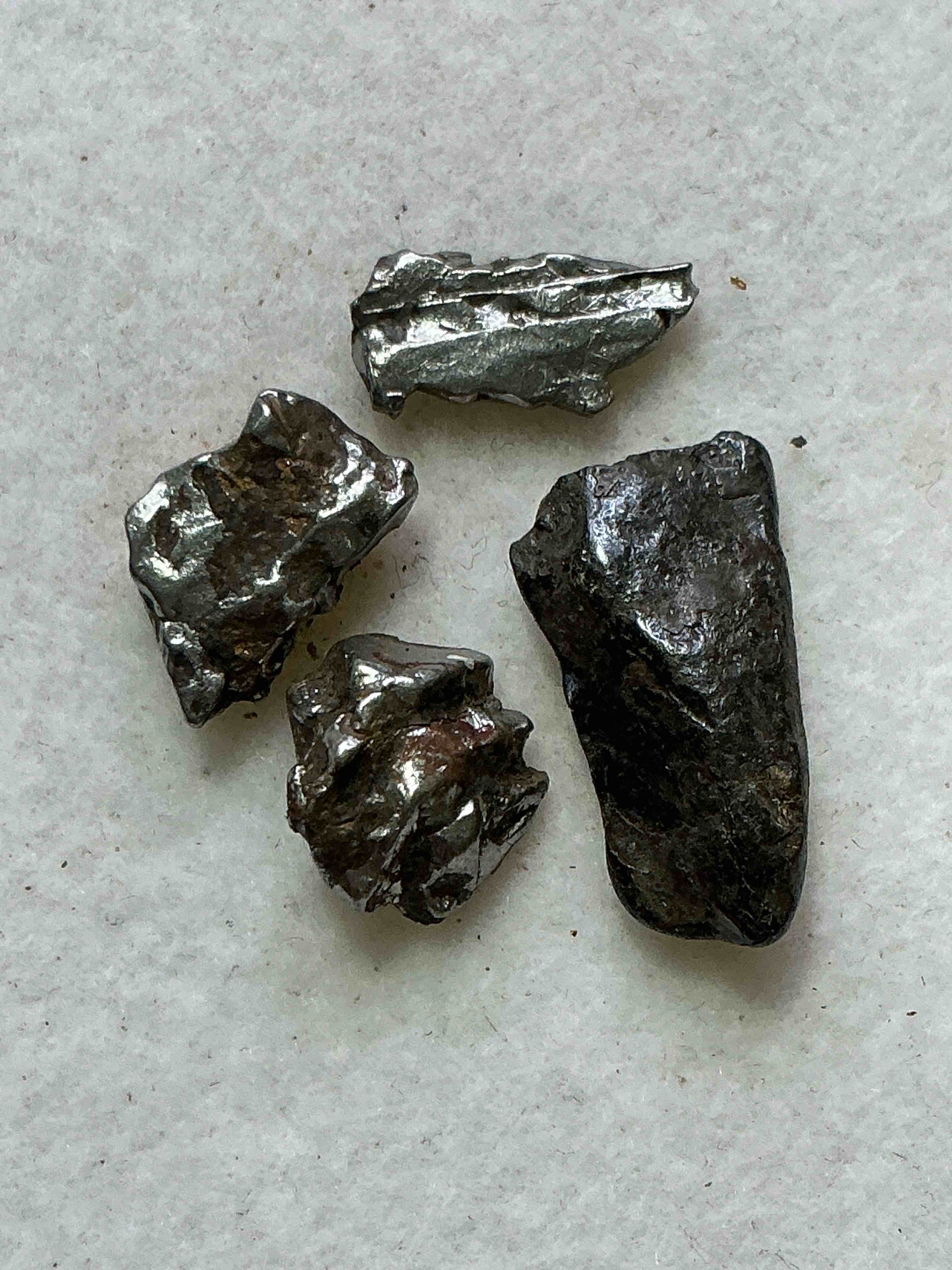 genuine meteorite piece! nugget of nantan meteorite which was discovered in 1958 & fell from the sky in china in the year 1516! very rare & near impossible to get! own an authentic piece of meteorite that fell from the sky in 1958!  