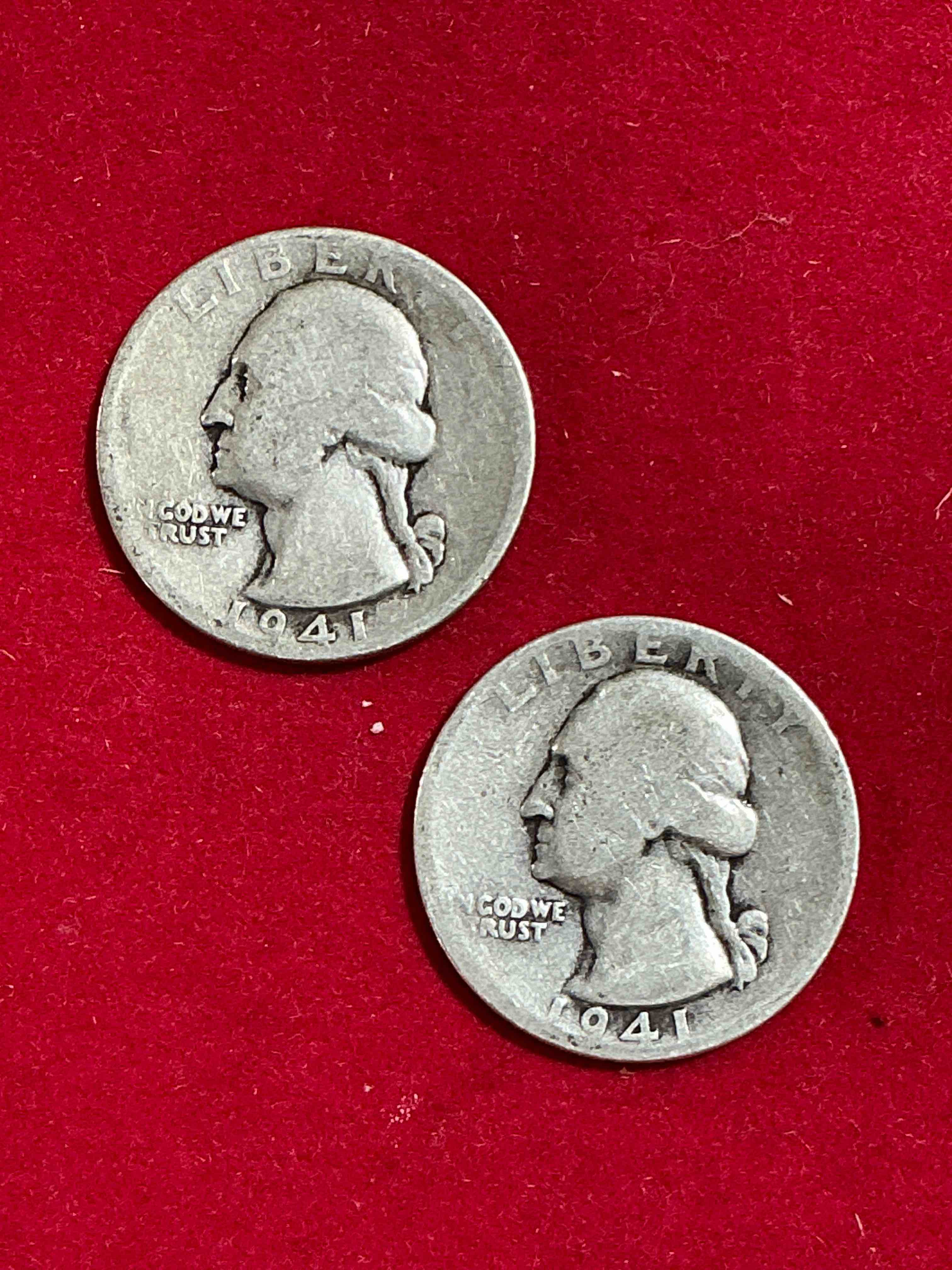 george washington brilliant circulated world war ii silver! pre 1965 u.s. quarter dollar coins were actually silver, here are great examples of awesome, pristine george washington silver quarter, stunning & circulated! rare mints! great for investing in precious metals! these coins were minted at 90% silver and 10% copper, giving them a net weight of .18084 ounces of pure silver per coin! very hard to find, stunning! invest in fine u.s. silver!