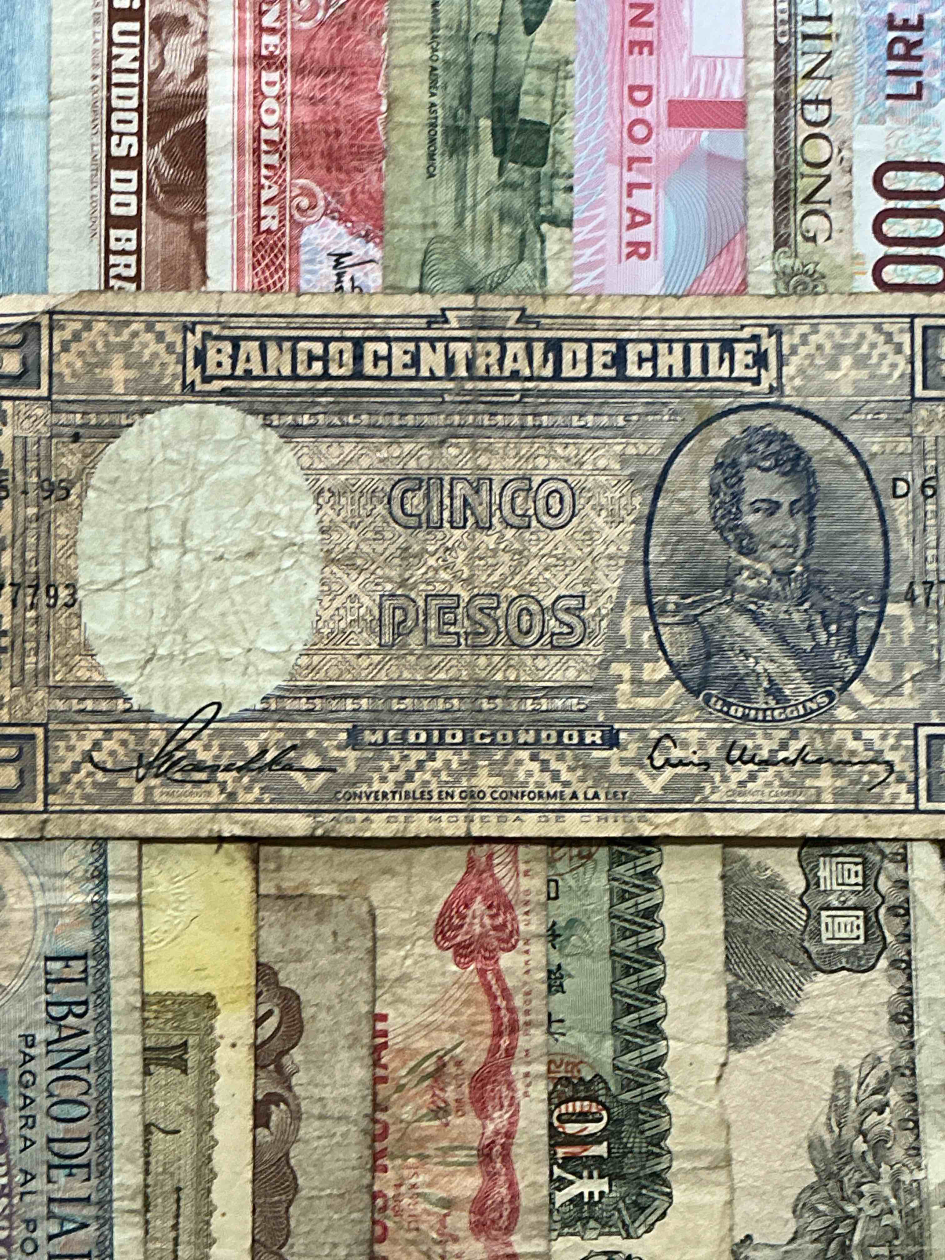 world antique & modern authentic paper money! genuine paper currency from around the world, all bills unique & typically span the last 100 years or so! in circulated & uncirculated condition! impossible to collect! 