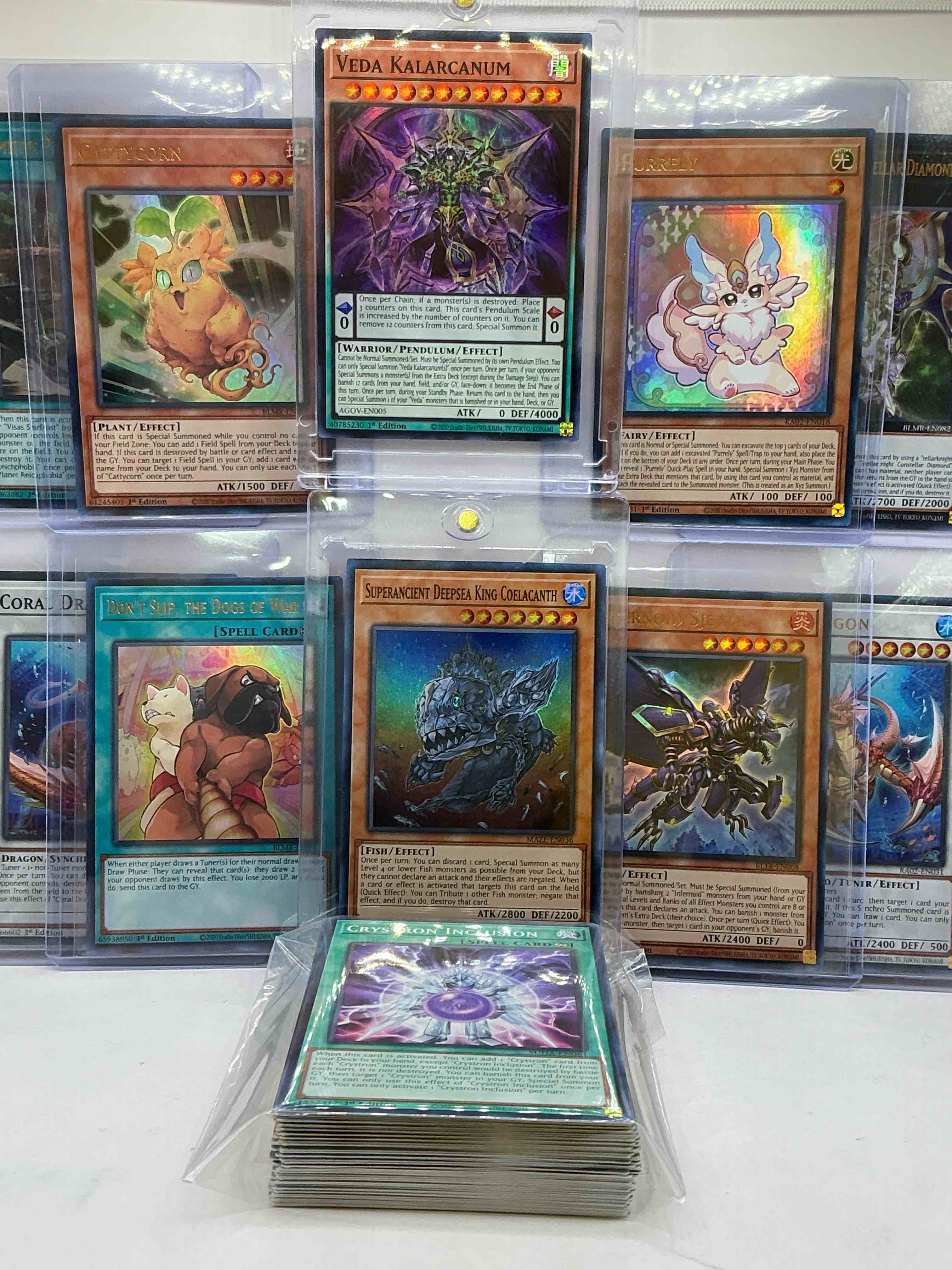 yu-gi-oh 50 card lot! join the craze of yu-gi-oh with these awesome cards! this 50 card lot includes the big three yu-gi-oh category cards, monsters, spells & traps! this 50 card lot includes some of all three! wow! perfect time to start collecting!