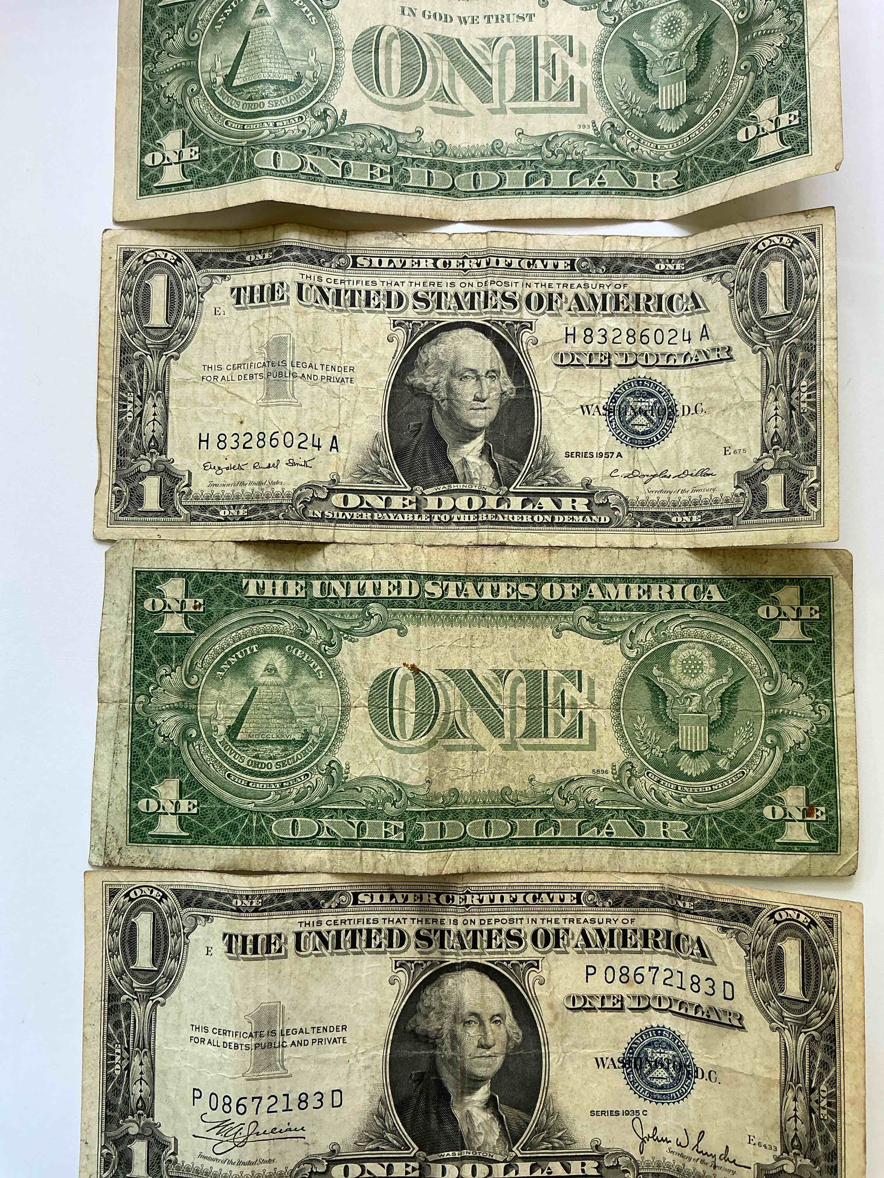 1957 & 1935 Silver Certificates! Did You Know That Prior To 1964 One Dollar U.S. Paper Money Was Actually Redeemable For Silver Dollars?! Wow How Times Have Changed! Silver Certificates Were Produced From 1878 To 1964 & Are Still Considered Legal Tender At Face Value. Here Are Gorgeous, Circulated 1935 & 1957 U.S. One Dollar Silver Certificate, With Highly Collectible "Blue Seal!* Own An Awesome Piece Of History!