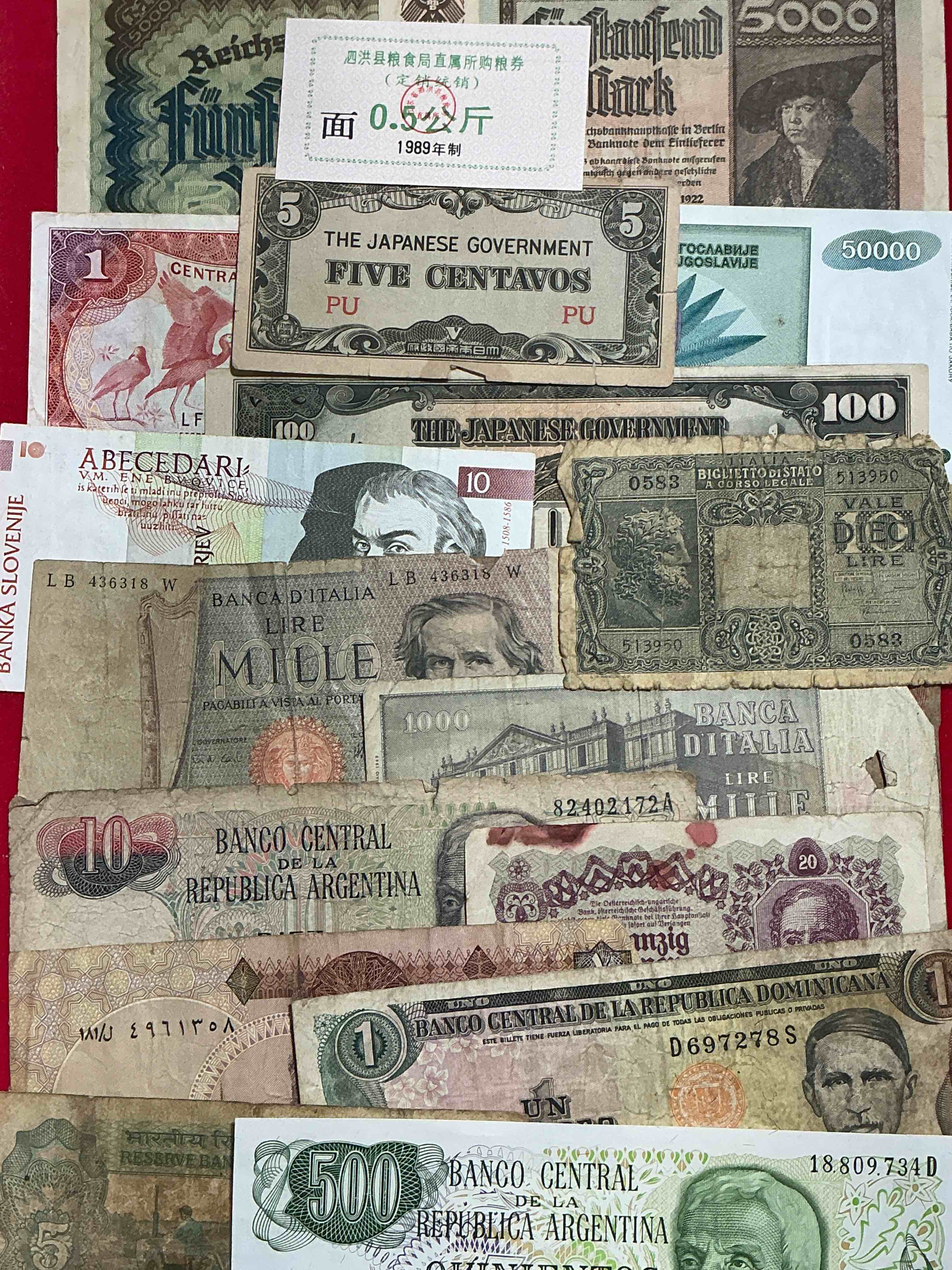 Condition photo showing Good Condition for world antique & modern authentic paper money! genuine paper currency from around the world, all bills unique & typically span the last 100 years or so! in circulated & uncirculated condition! impossible to collect!