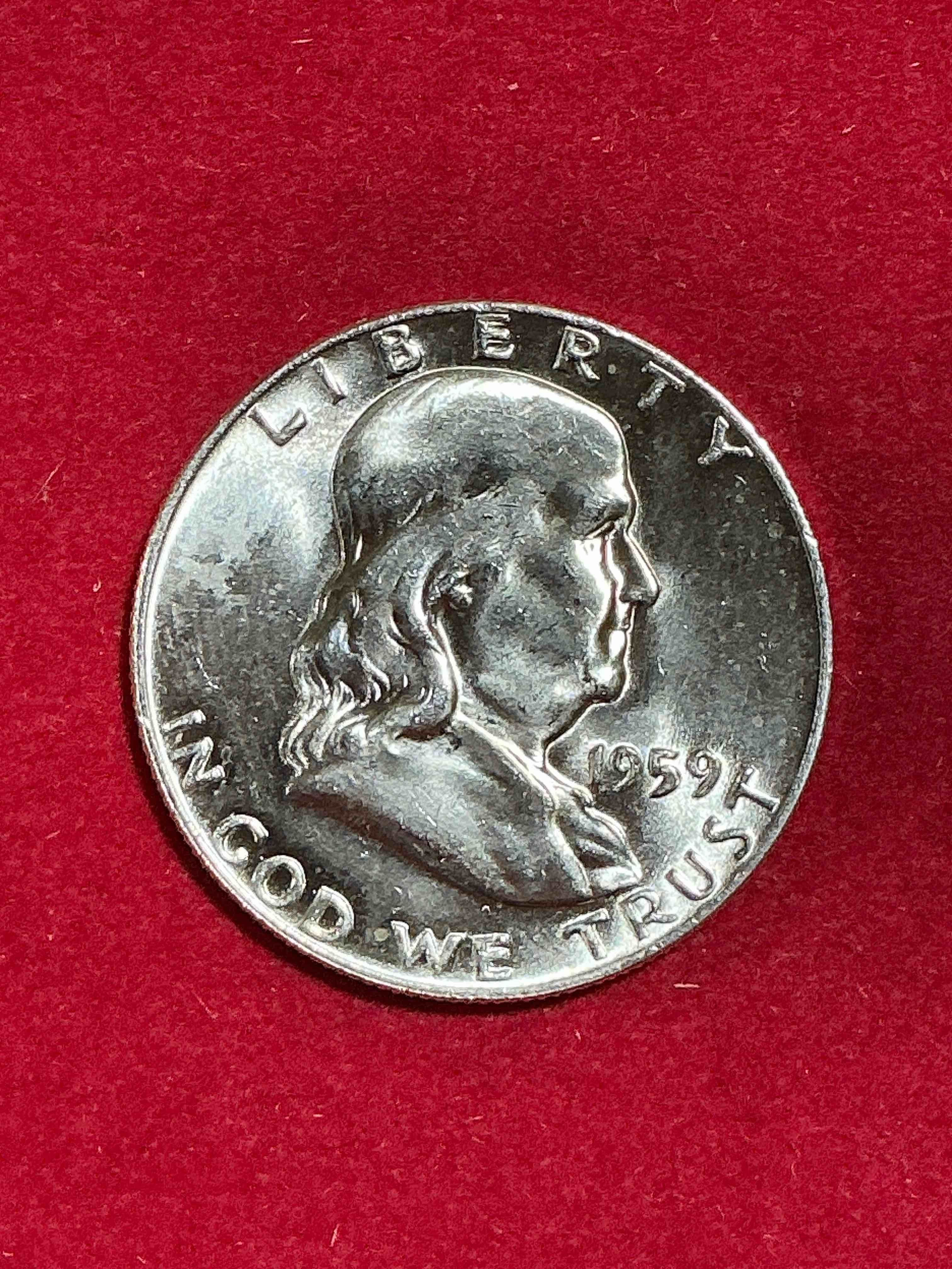 ben franklin silver! pre 1965 silver u.s. half dollar coins! before 1965 american half dollars were actually silver, here is a rare 1959 version in excellent condition! great for investing in precious metals! these heavy half dollars were minted at 90% silver and 10% copper, giving them a net weight of .36169 ounces of pure silver per coin! very rare in this great condition!