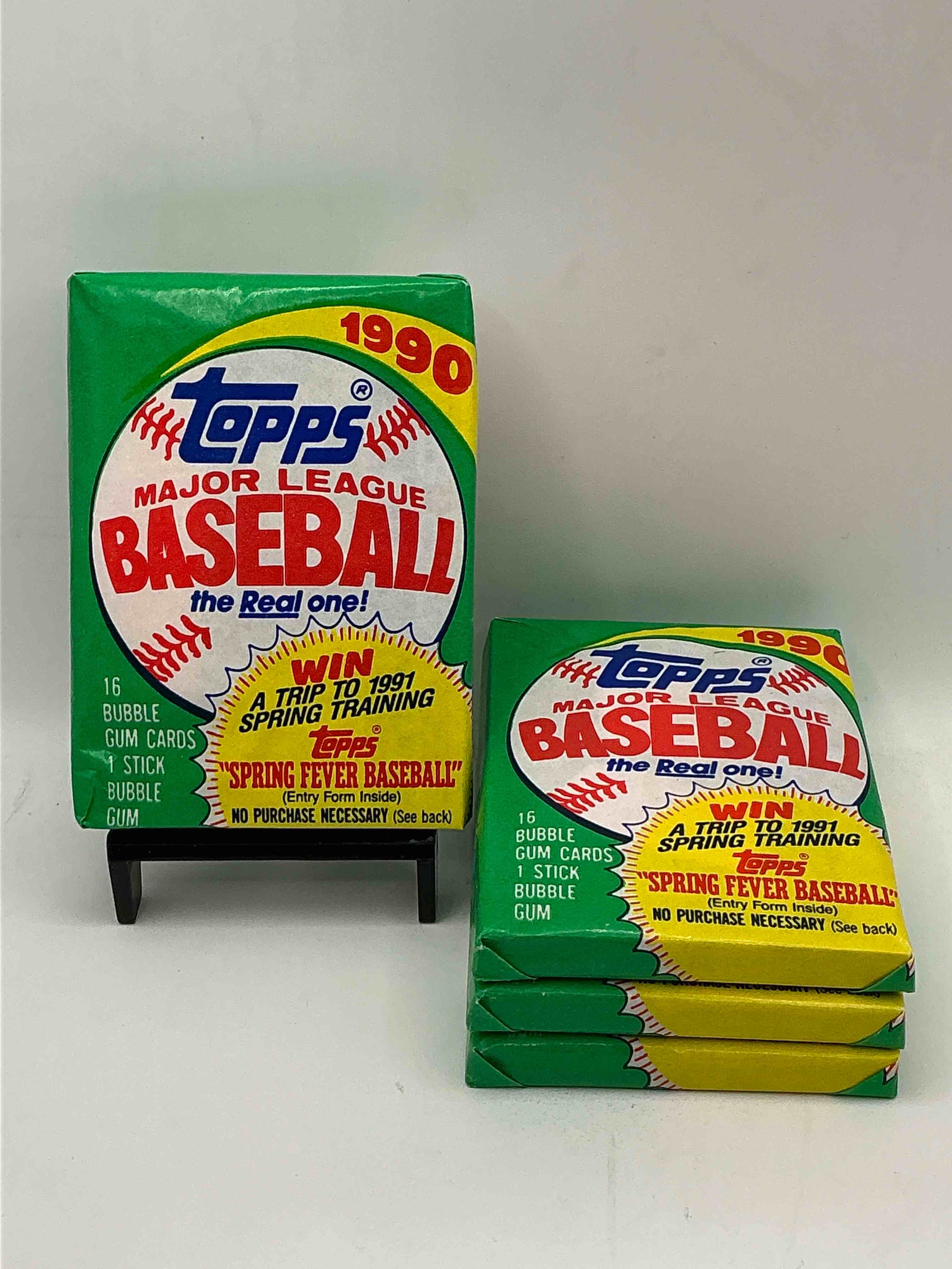 possible ken griffey jr rookie card! 1990 topps baseball unopened sports card wax pack, direct from original retail case! search for card collectibles like "the big hurt" frank thomas valuable rookie & error cards (error cards valued at $1,000 and up!), & early ken griffey jr. all star rookie card #336 (psa 10 value $350+) & so much more!