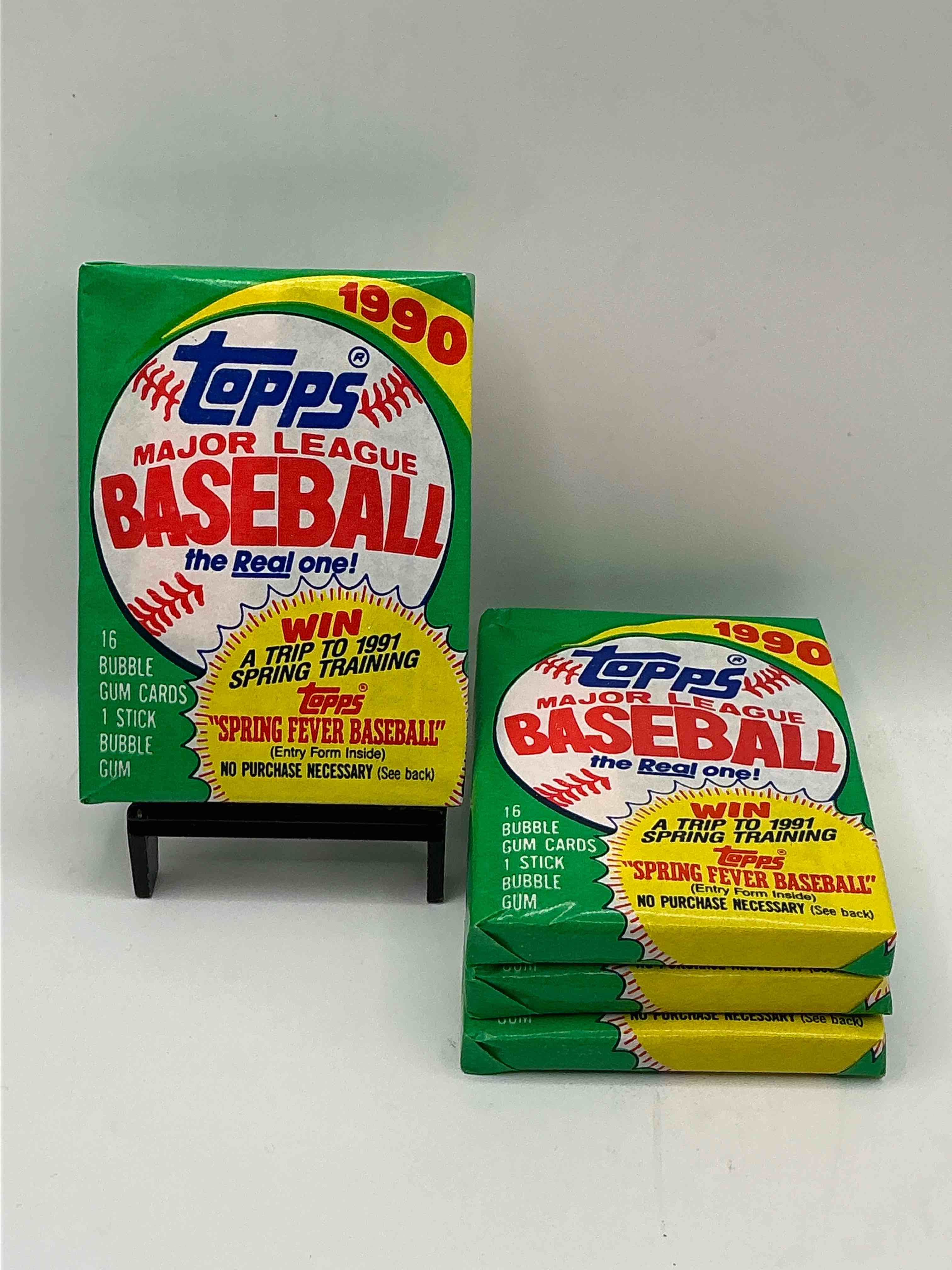 possible ken griffey jr rookie card! 1990 topps baseball unopened sports card wax pack, direct from original retail case! search for card collectibles like "the big hurt" frank thomas valuable rookie & error cards (error cards valued at $1,000 and up!), & early ken griffey jr. all star rookie card #336 (psa 10 value $350+) & so much more!