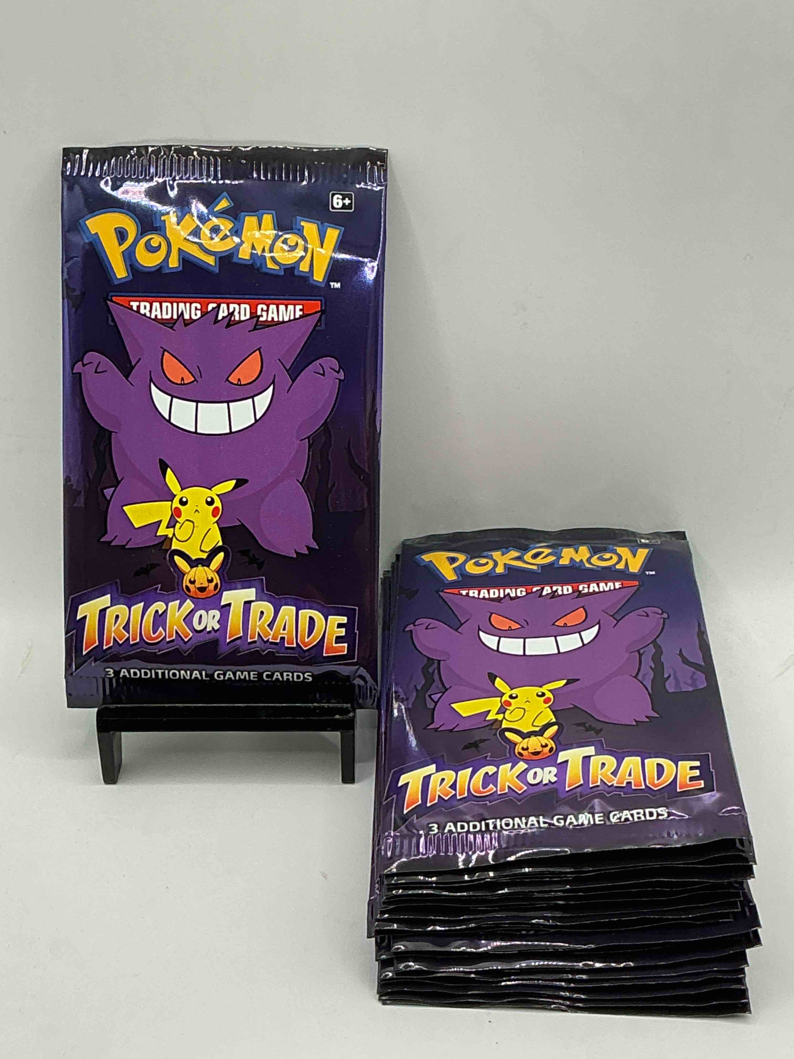 Pokémon Packs! Spooky Trick Or Trade Unopened Packs! 3 Cards Per Pack, From 2022! Look For Legendary Monsters!