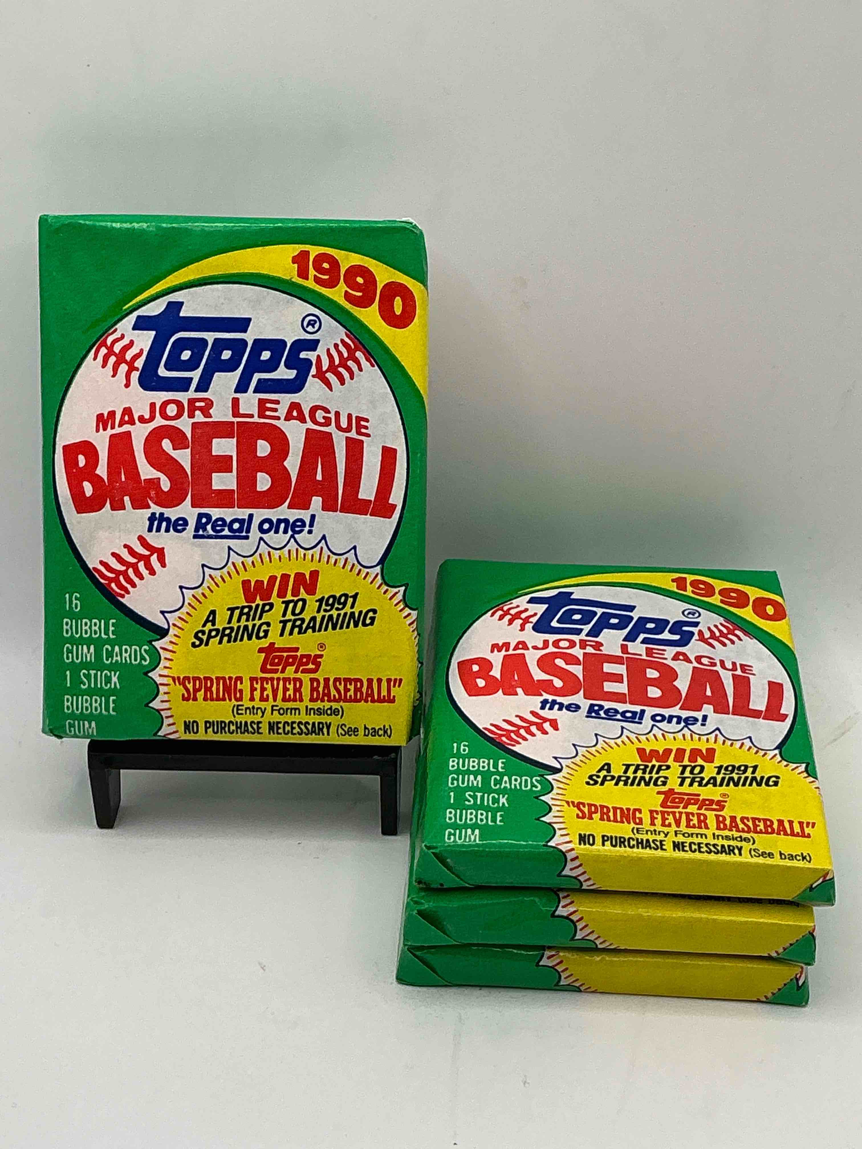 Possible Ken Griffey Jr Rookie Card! 1990 Topps Baseball Unopened Sports Card Wax Pack, Direct From Original Retail Case! Search For Card Collectibles Like "The Big Hurt" Frank Thomas Valuable Rookie & Error Cards (Error Cards Valued At $1,000 And Up!), & Early Ken Griffey Jr. All Star Rookie Card #336 (PSA 10 Value $350+) & So Much More!