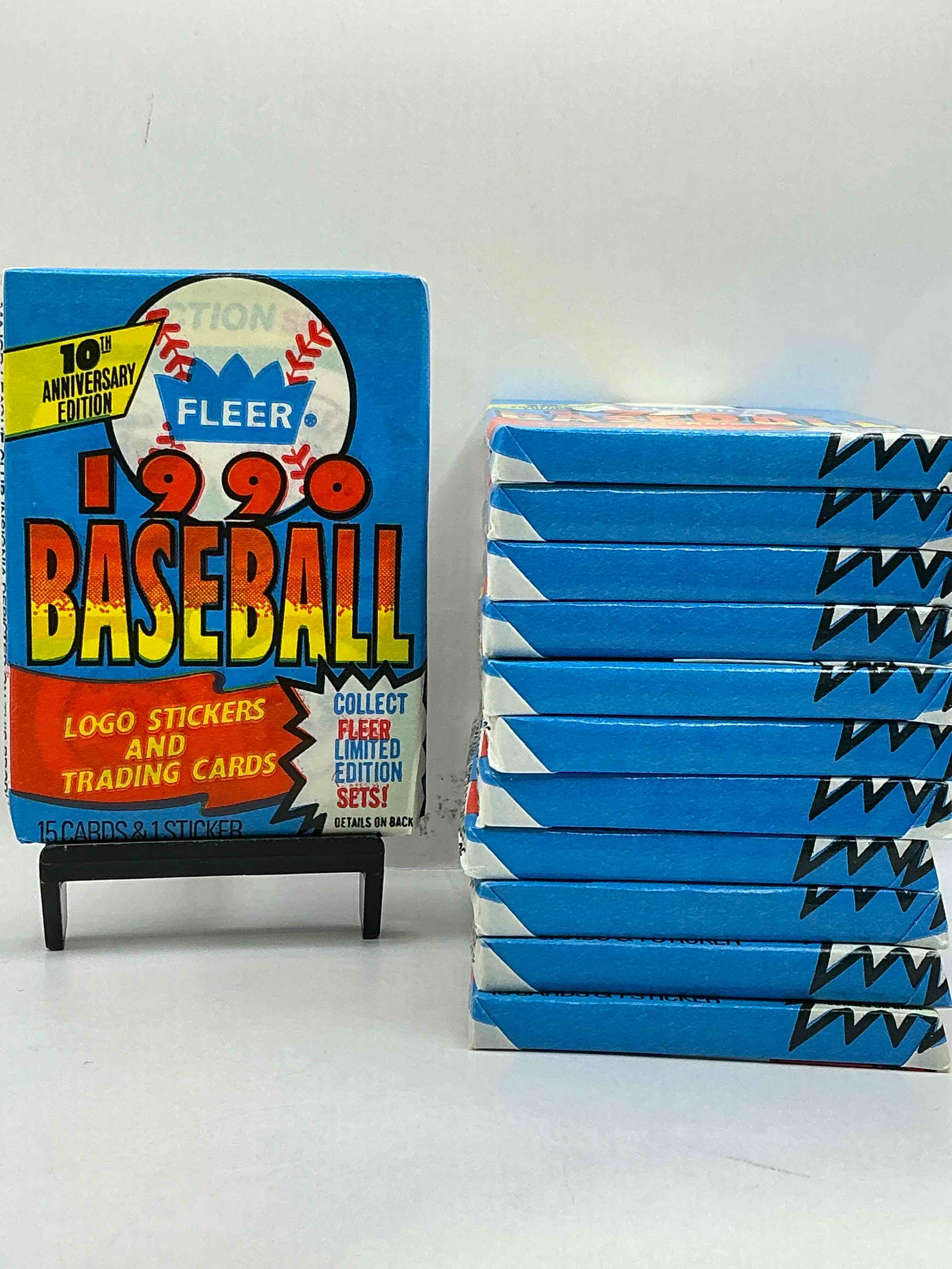 vintage baseball! awesome 1990 fleer baseball unopened sports card wax packs! direct from original box! search for valuable collectible ken griffey jr cards!
