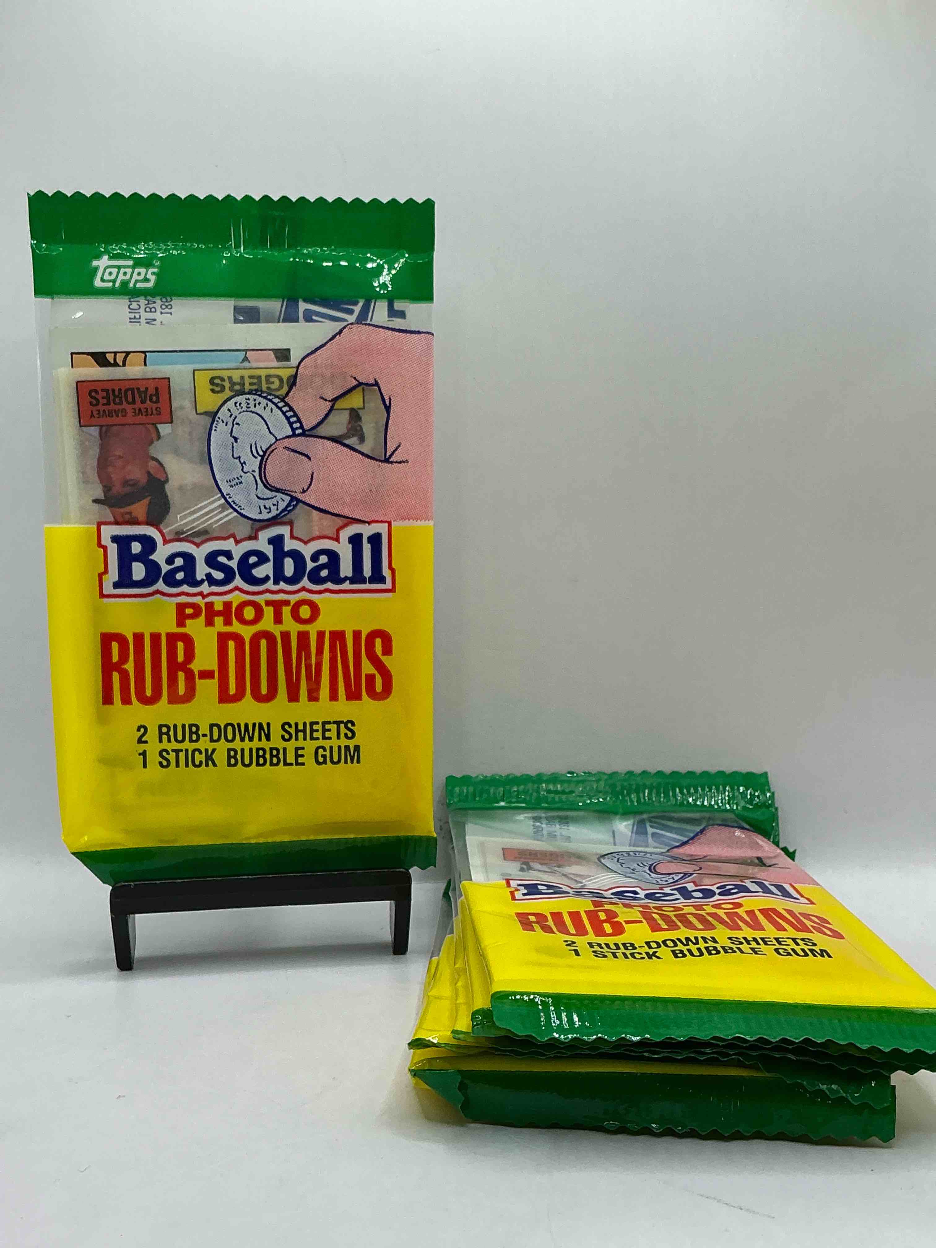 1985 baseball photo rub downs! ultra rare baseball packs from 1985! super cool baseball rub downs stamps!