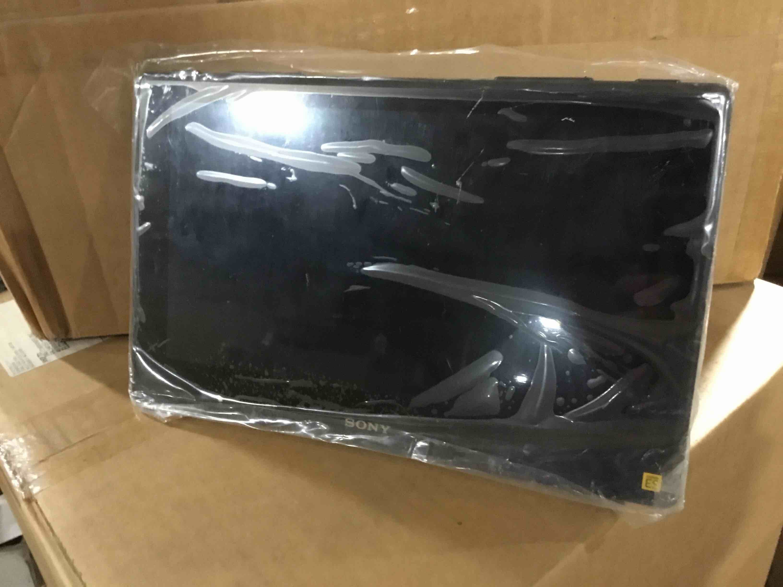 Condition photo showing New/Like New for Sony XAV-AX8100 9-inch Floating Multi Media Receiver with Apple Carplay/Android Auto and HDMI Video Input