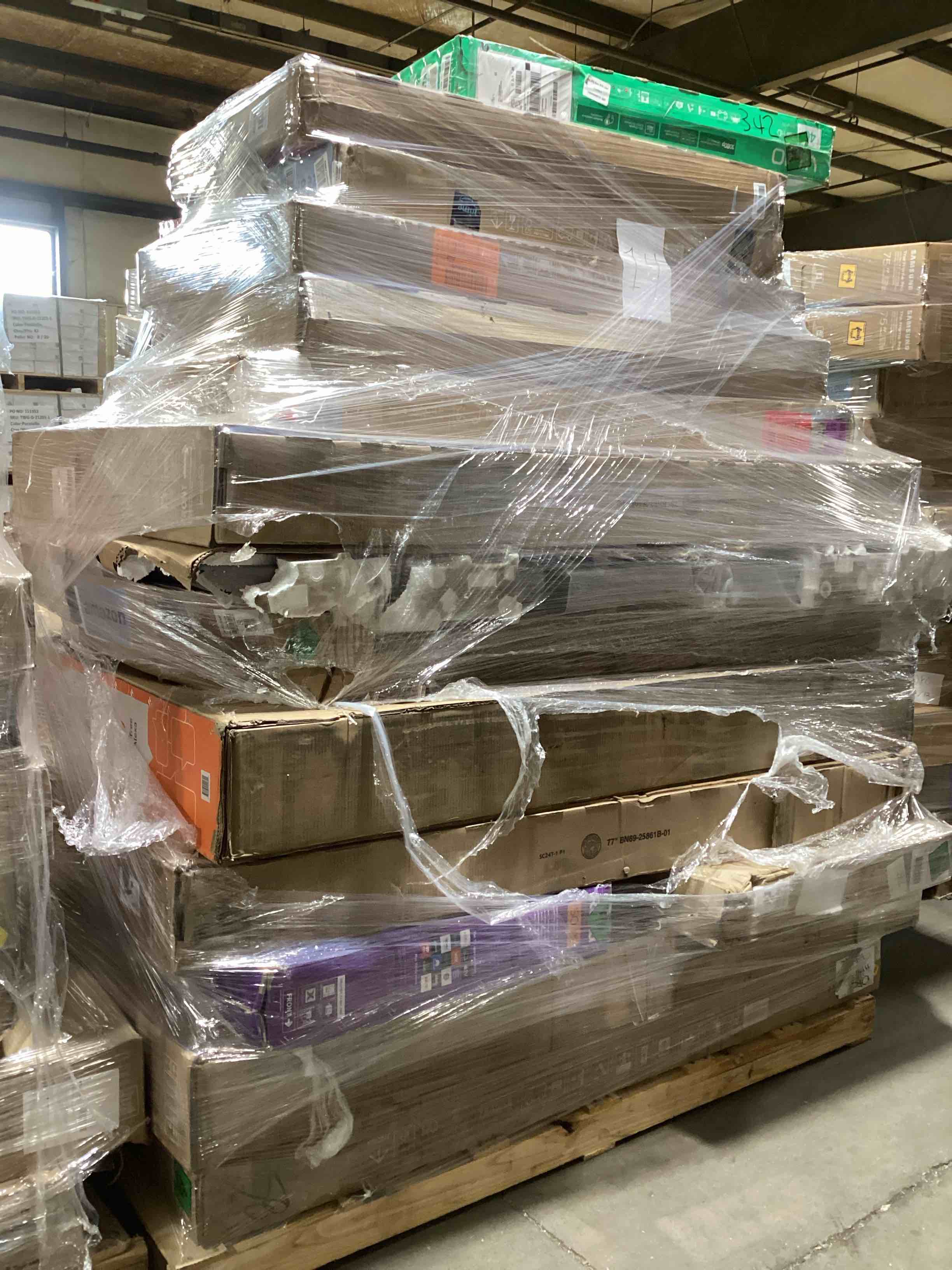 15 TVs, Most 55 Inches or Larger.  Brands Like LG, Samsung, Roku and Vizio for Parts or Repair, Your Bid Per TV.