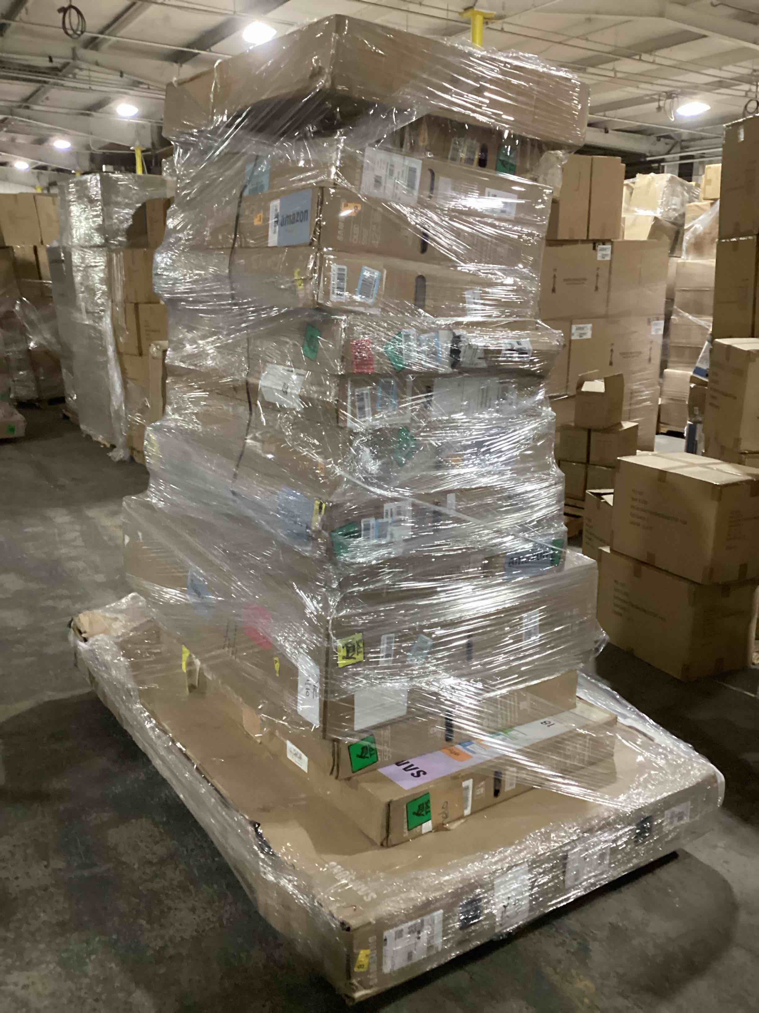 16 TVs, Most 55 Inches or Larger.  Brands Like LG, Samsung, Roku and Vizio for Parts or Repair, Your Bid Per TV.