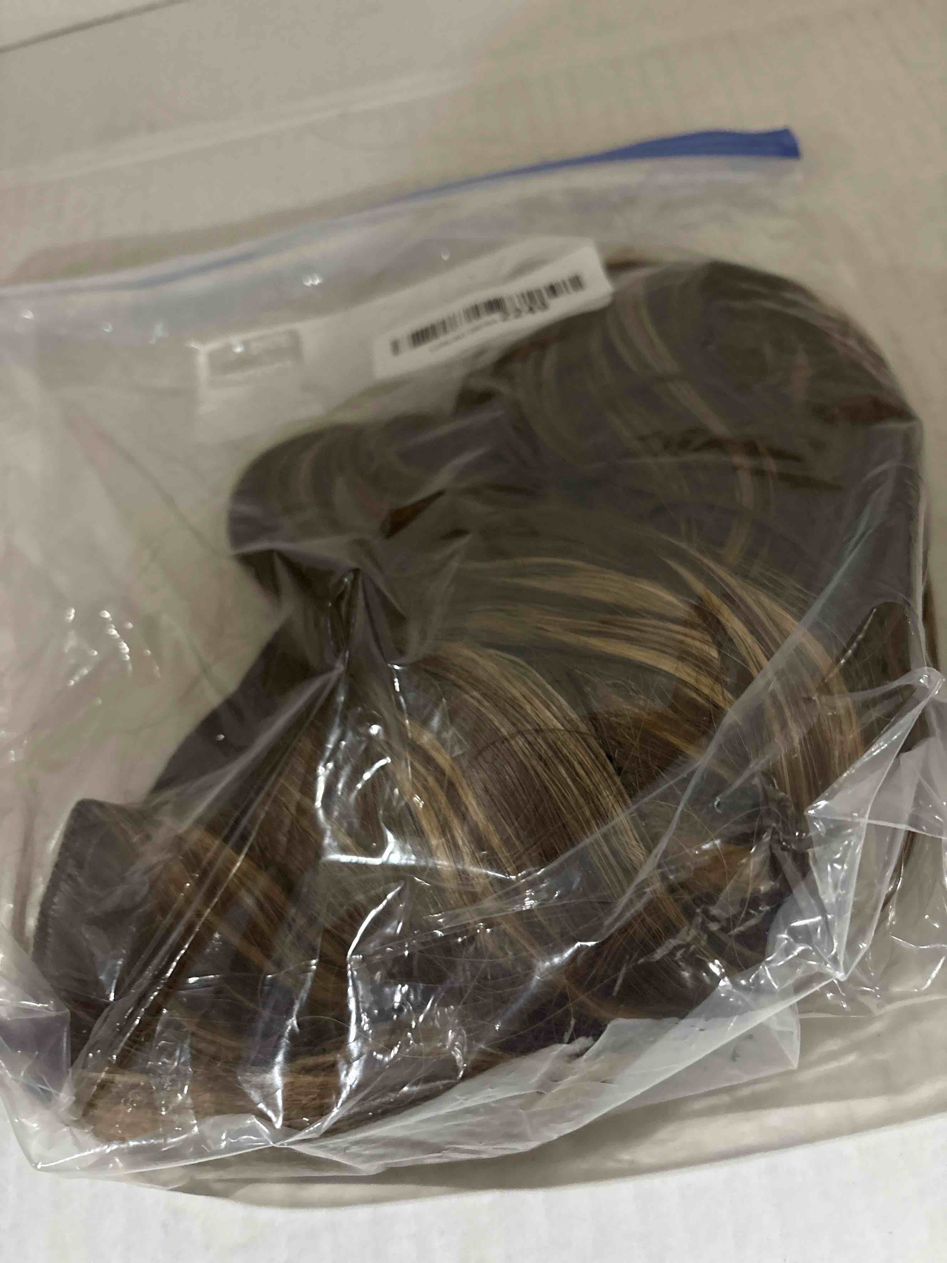 Condition photo showing Good Condition for BARSDAR Wavy Clip in Hair Extensions - 20 Inch Highlight Clip in Hair Extensions for Women - 5PCs Thick Soft Synthetic Hairpieces Daily Party Halloween - Brown & Caramel Blonde 20 Inch ( 5 PCS ) Brown Mix Caramel Blonde