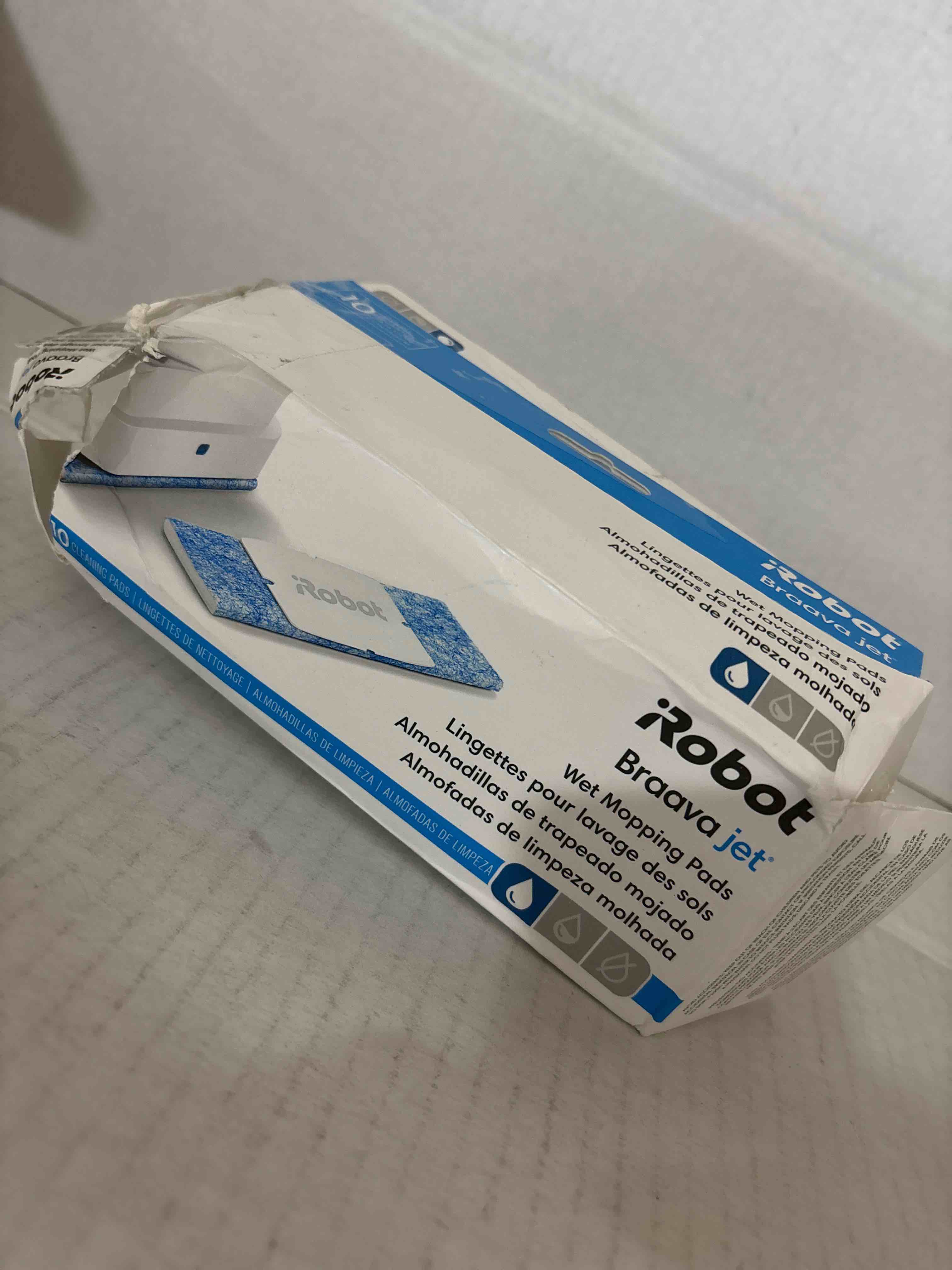 Condition photo showing New/Like New for iRobot Braava Authentic Replacement Parts - Braava Jet 200 Series Wet Mopping Pads for Hardwood,Floors,Tile,Stone 10 Count (Pack of 1),Blue,White