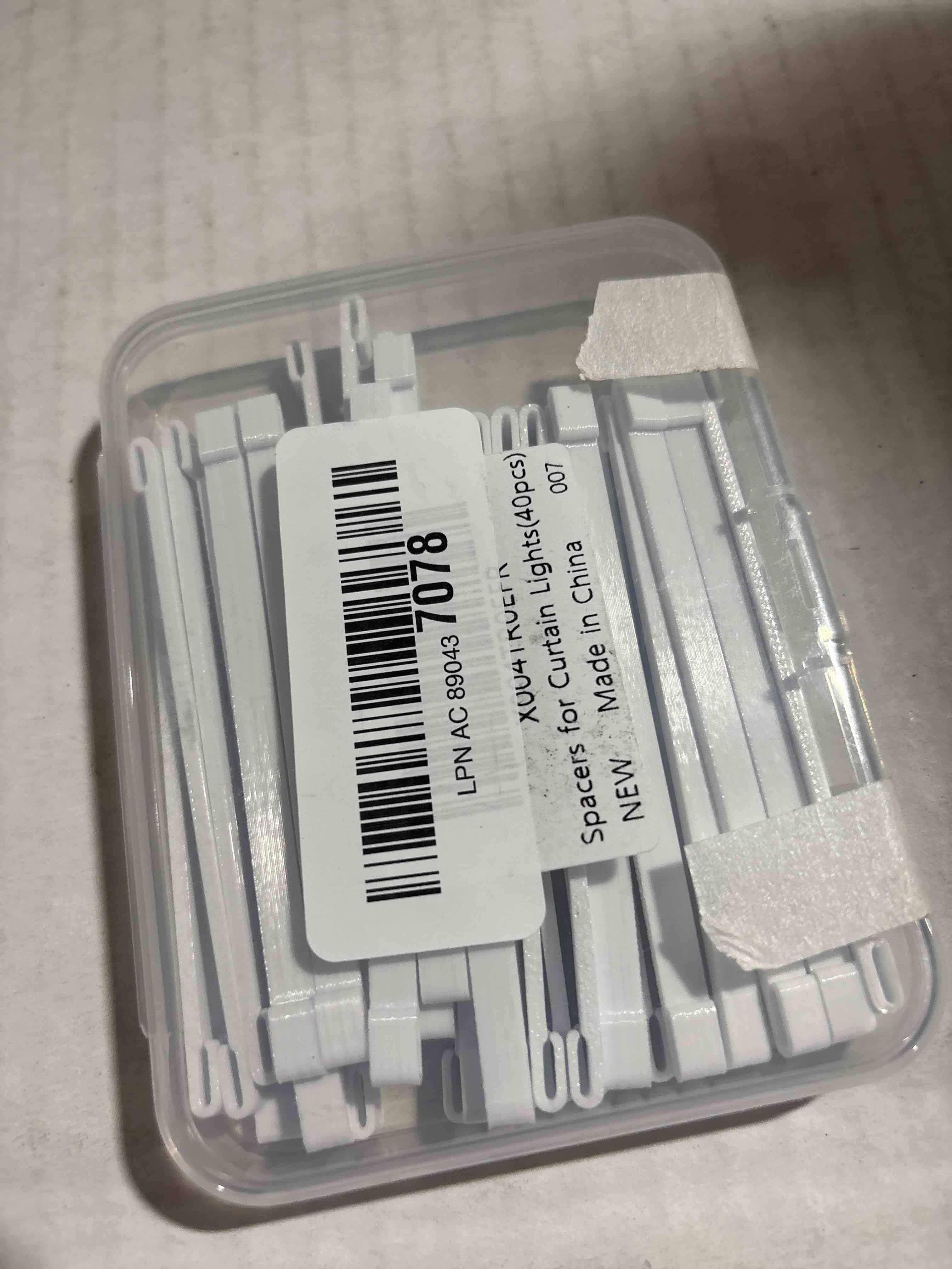 Condition photo showing New/Like New for Spacers for Govee Curtain Lights, Accessories Compatible with Govee Smart LED Curtain Lights?40pcs?