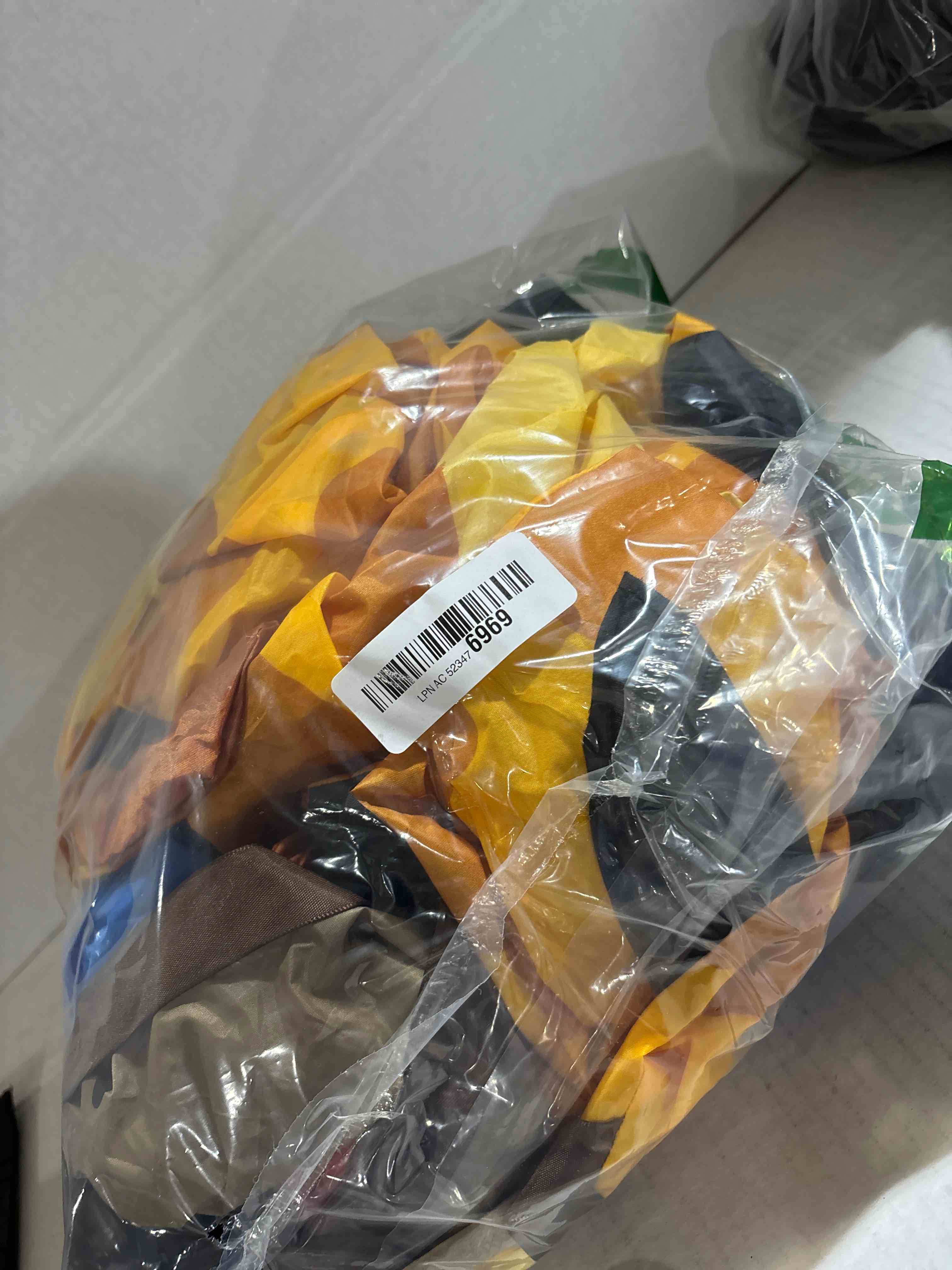 Condition photo showing New/Like New for One Casa Blow Up Costume,Inflatable Costumes for Kids,Ride On Giraffe Costume,Halloween Costumes for Girls/Boys 7-10YRS