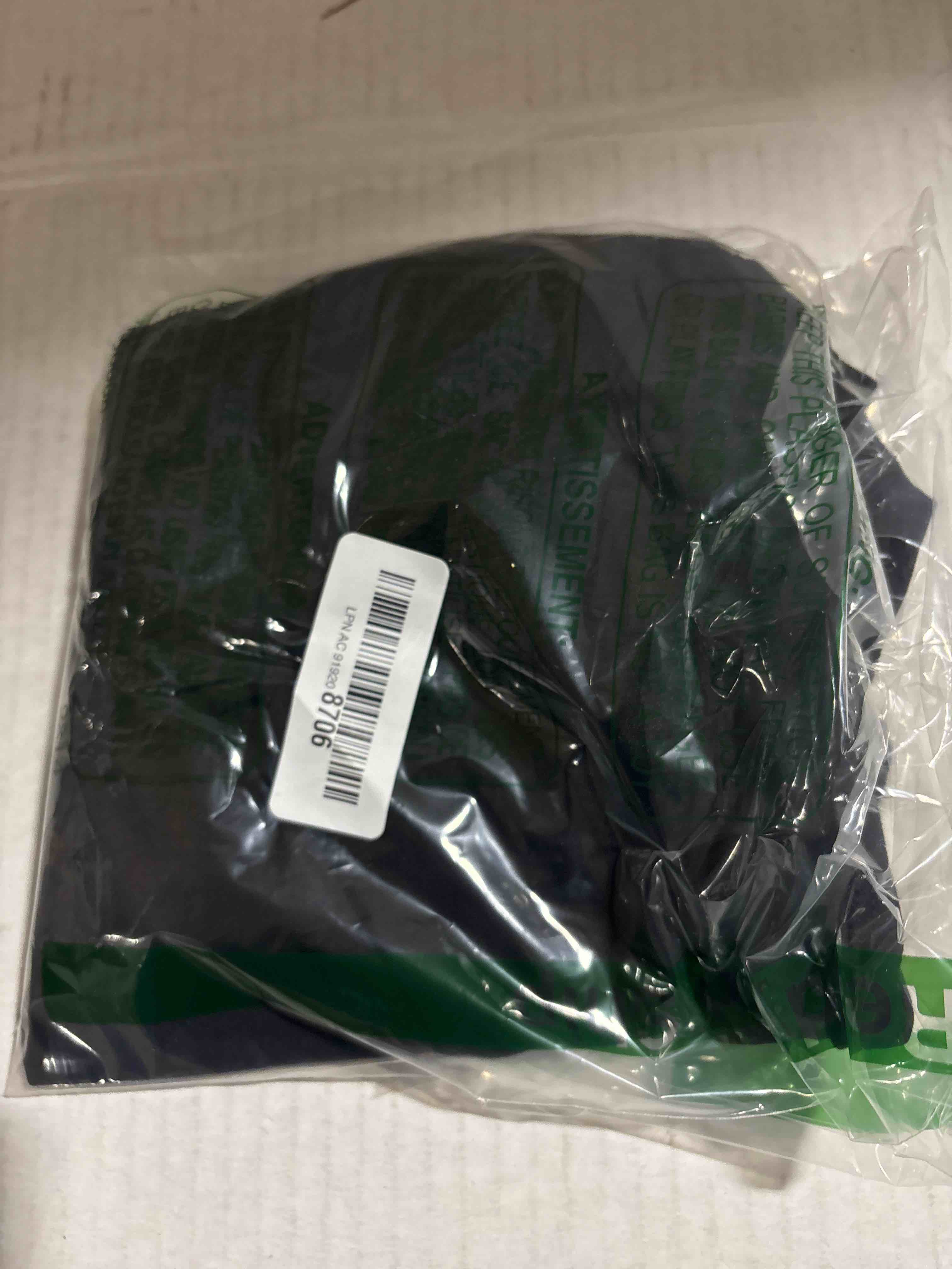 Condition photo showing New/Like New for Walifrey Capri Leggings for Women, Buttery Soft High Waisted Leggings for Gym Yoga Workout Black Small-Medium