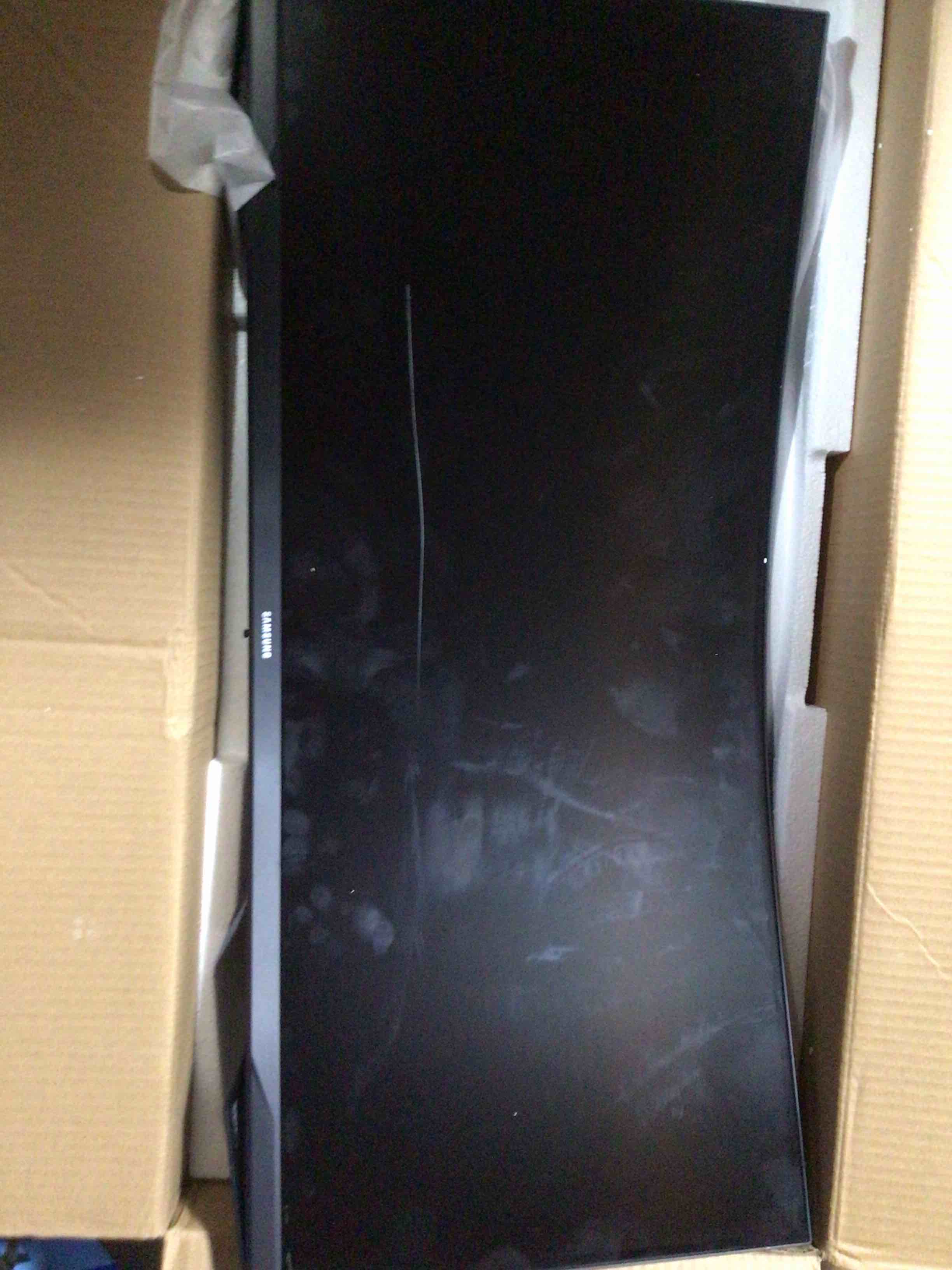 SAMSUNG 34' Odyssey G5 Ultra-Wide Gaming Monitor with 1000R Curved Screen, 165Hz, 1ms, FreeSync Premium, Large Display, Eye Comfort, Multiple Ports, WQHD, LC34G55TWWNXZA, Black