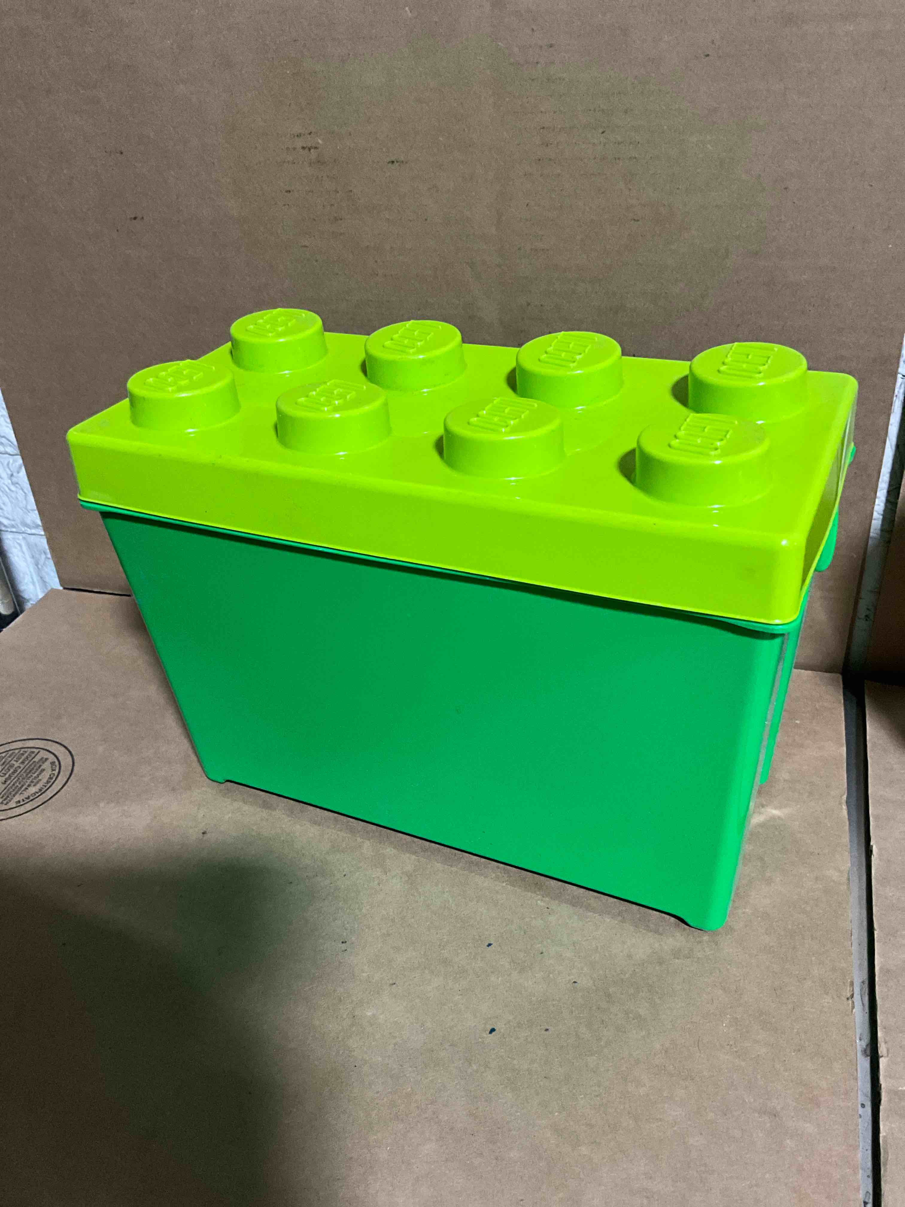 Condition photo showing New/Like New for LEGO DUPLO Classic Deluxe Brick Box Building Set with Toy Storage 10914  First Bricks Educational Learning Toys for Toddlers and Kids 1.5 - 3 Years Old