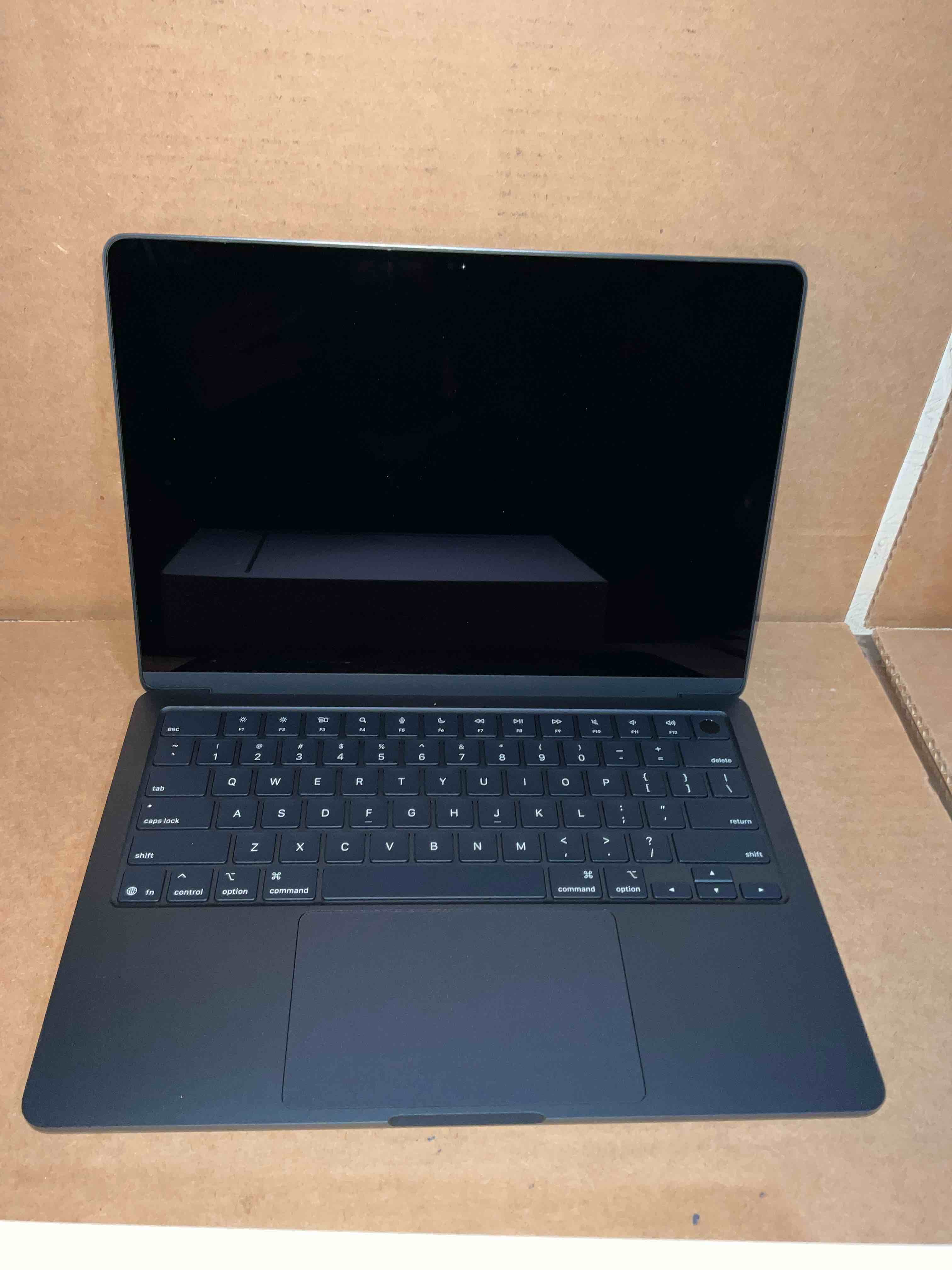 Condition photo showing Good Condition for Apple - 13-inch MacBook Air: Apple M4 chip Built for Apple Intelligence - 24GB Memory - 512GB SSD - Midnight