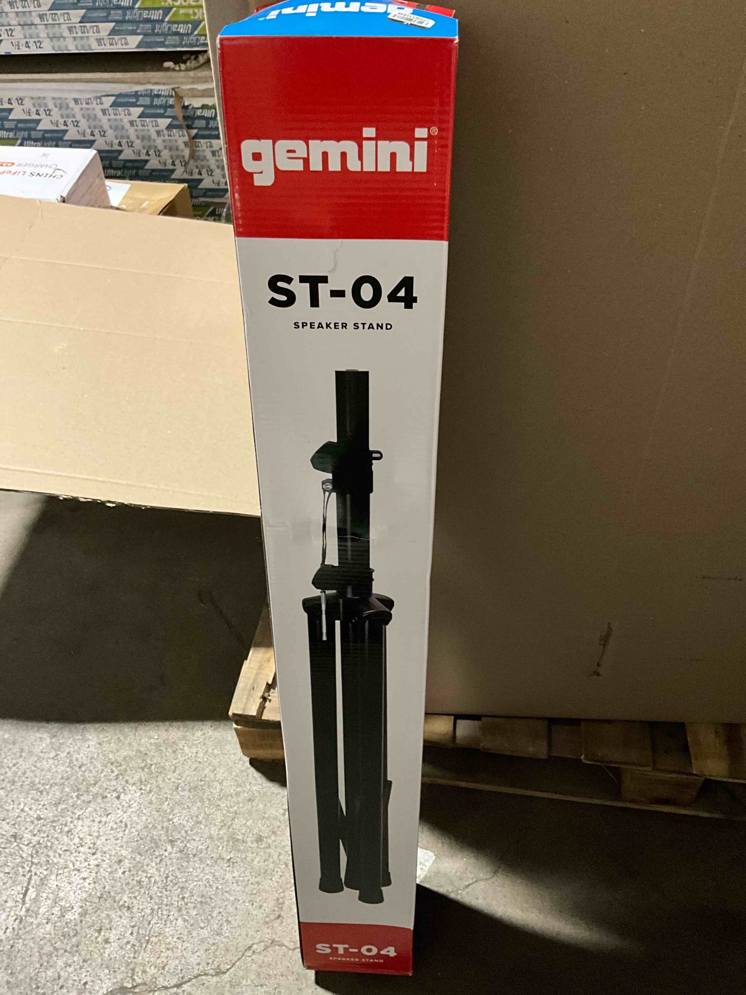 Condition photo showing New/Like New for Gemini Professional Heavy Duty PA Speaker Stand - Adjustable Height Tripod Stand for DJ Equipment, Live Sound & Events - 200lb Capacity, Collapsible Design, Quick Setup (ST-04)