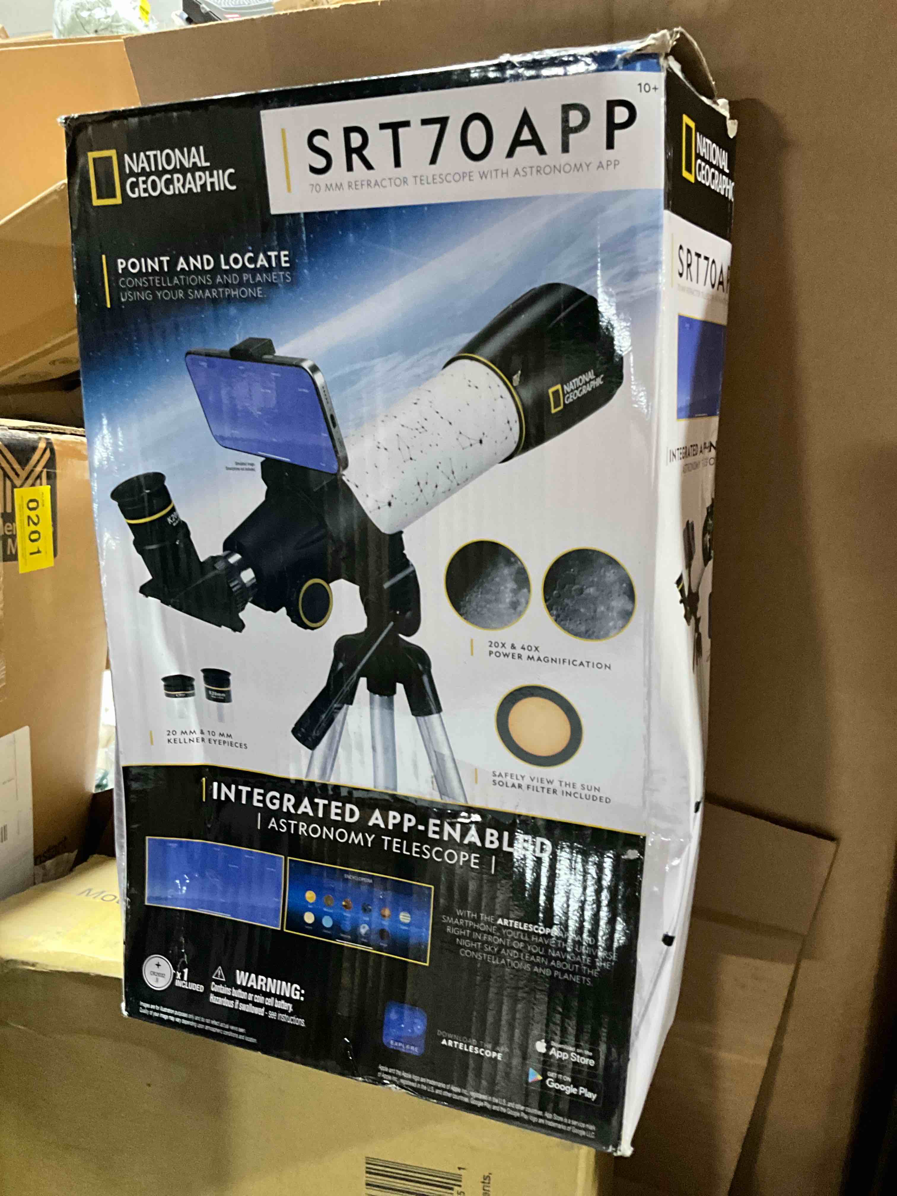 Condition photo showing Good Condition for national geographic srt70app, 70mm refractor telescope