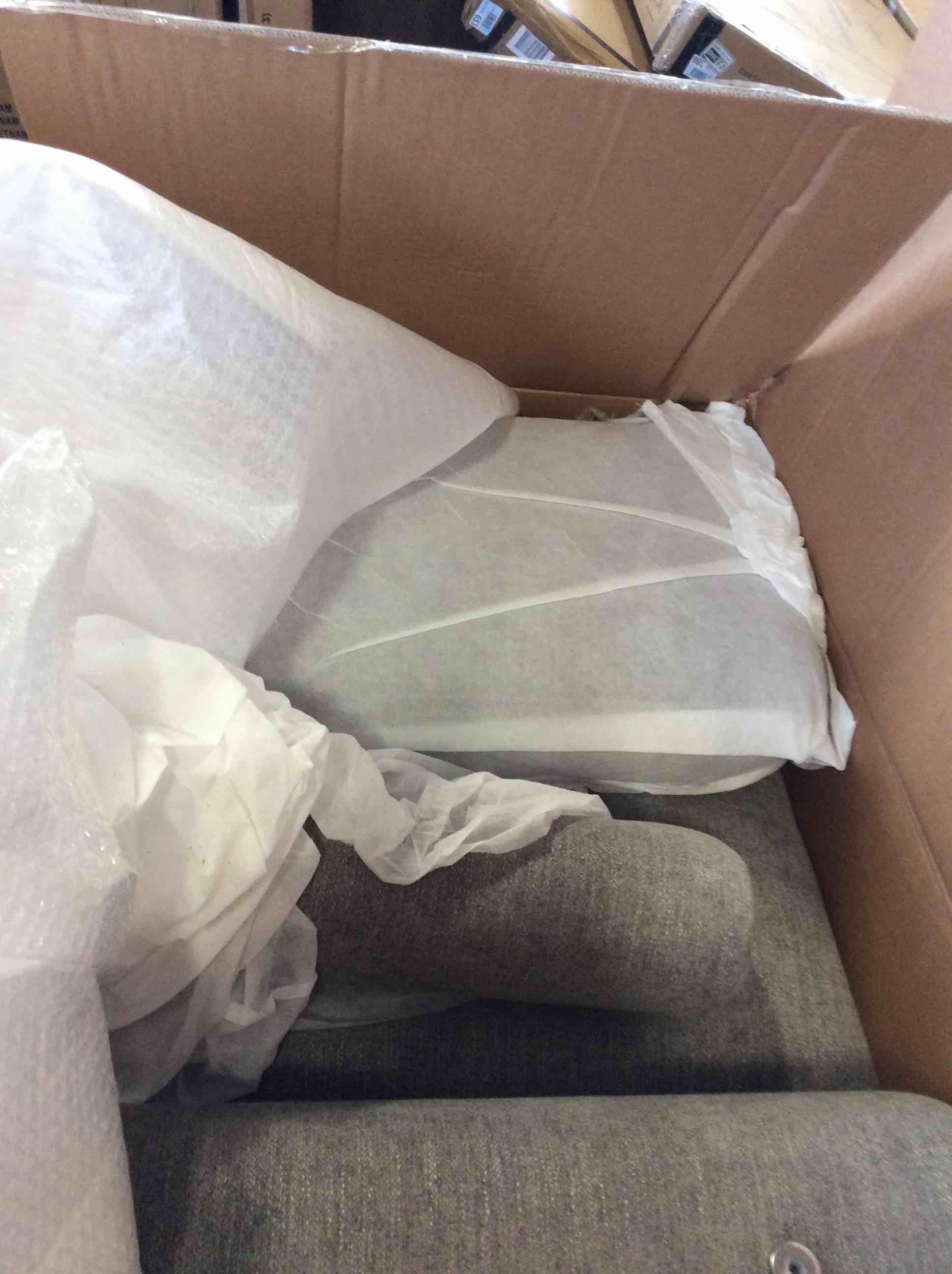 https://s3.amazonaws.com/lotting-images-prod/bidfta/BRN4100387_1778679762946.jpeg