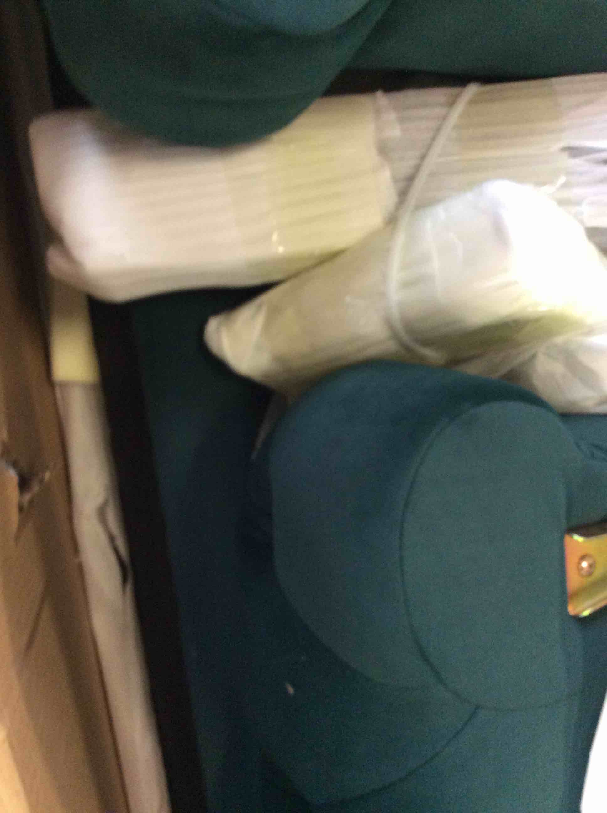 https://s3.amazonaws.com/lotting-images-prod/bidfta/BRN4100876_1779453709839.jpeg