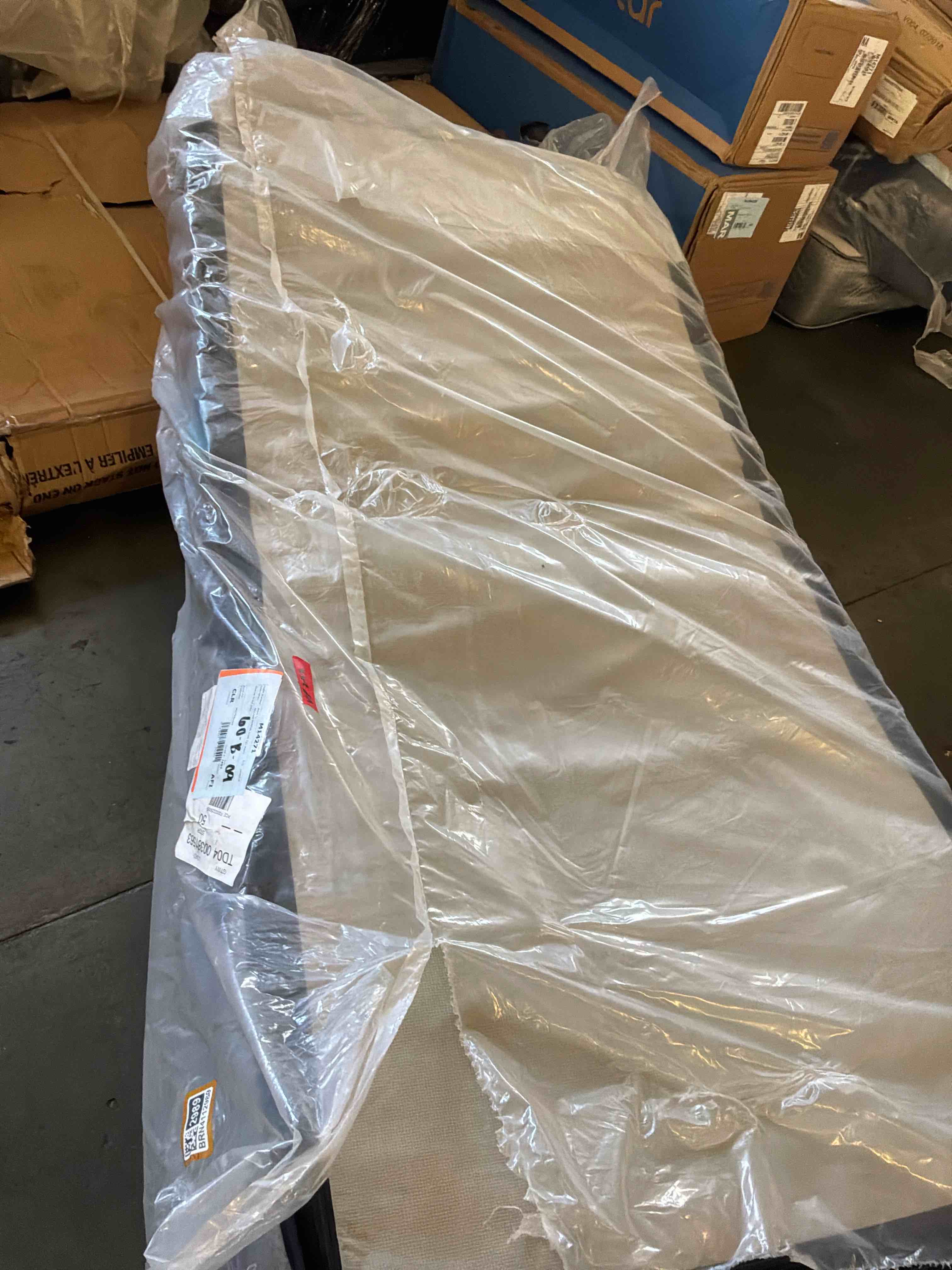 Condition photo showing Good Condition for m14271 nectar luxe hybrid twin xl mattress