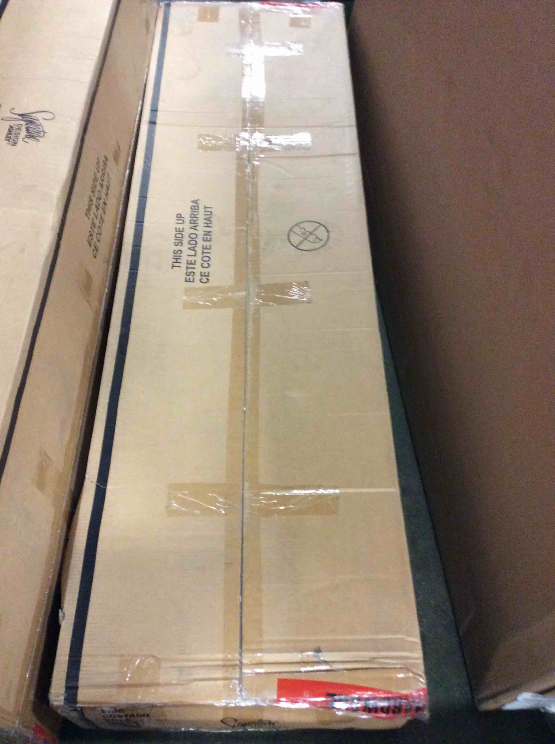 Condition photo showing Good Condition for king storage rails and footboard only