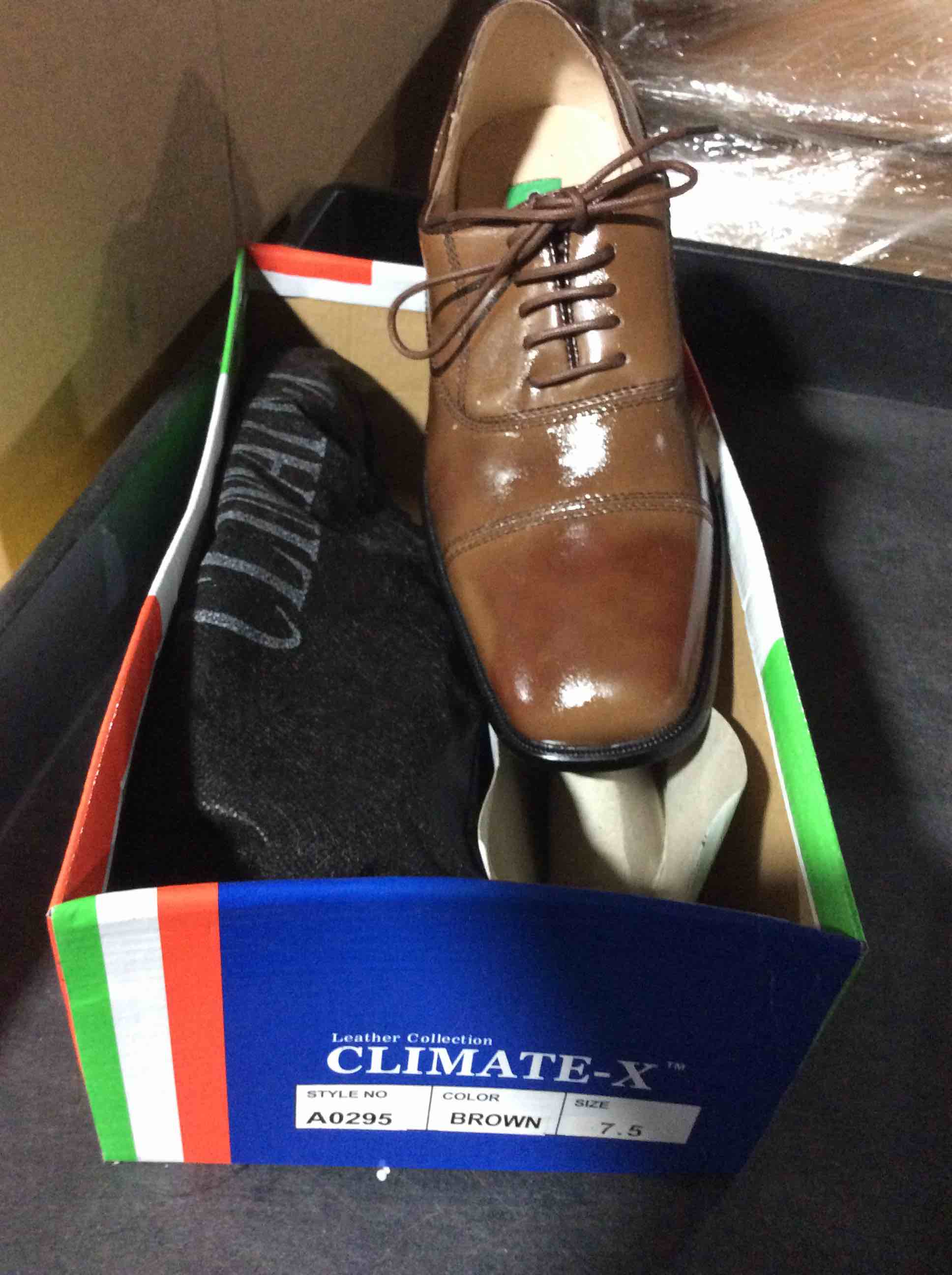 Condition photo showing Good Condition for climate–x A0295 Brown size 7.5