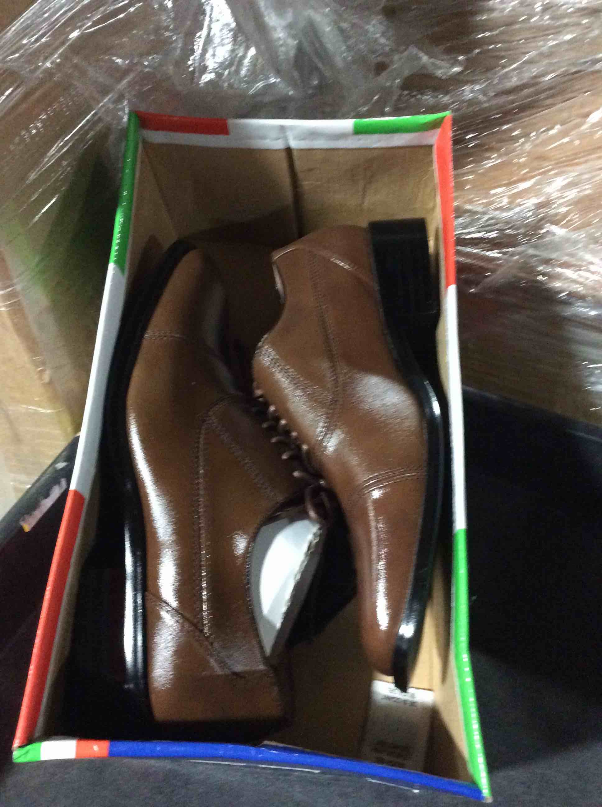 Condition photo showing Good Condition for climate–x A0295 Brown size 7