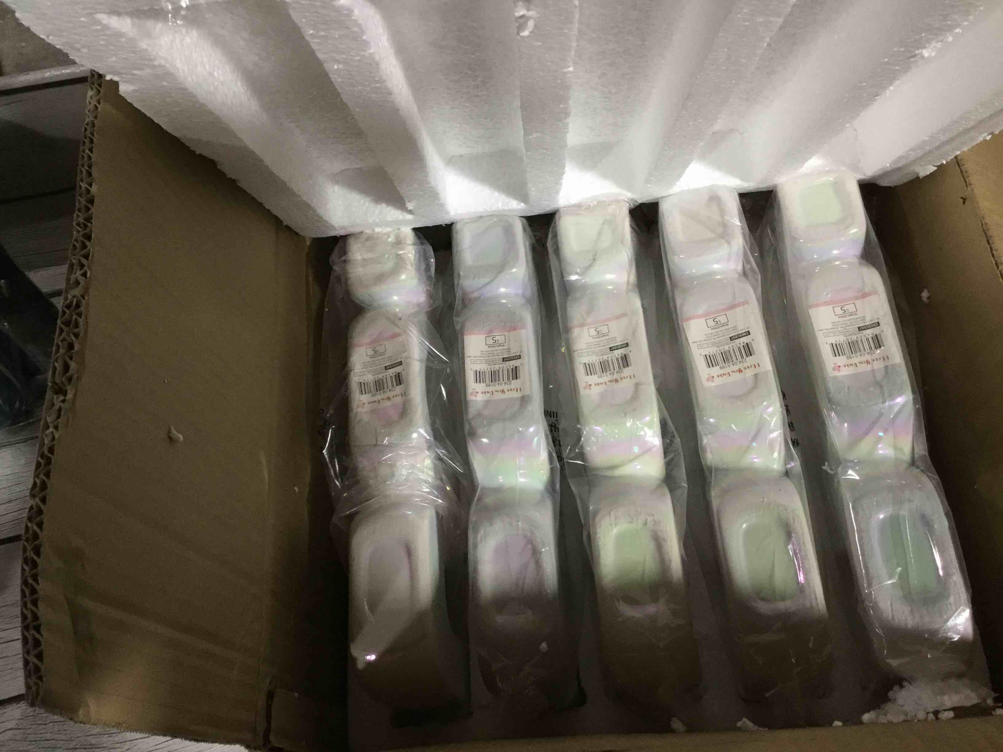 Condition photo showing Good Condition for Decor Love 7" x 2"