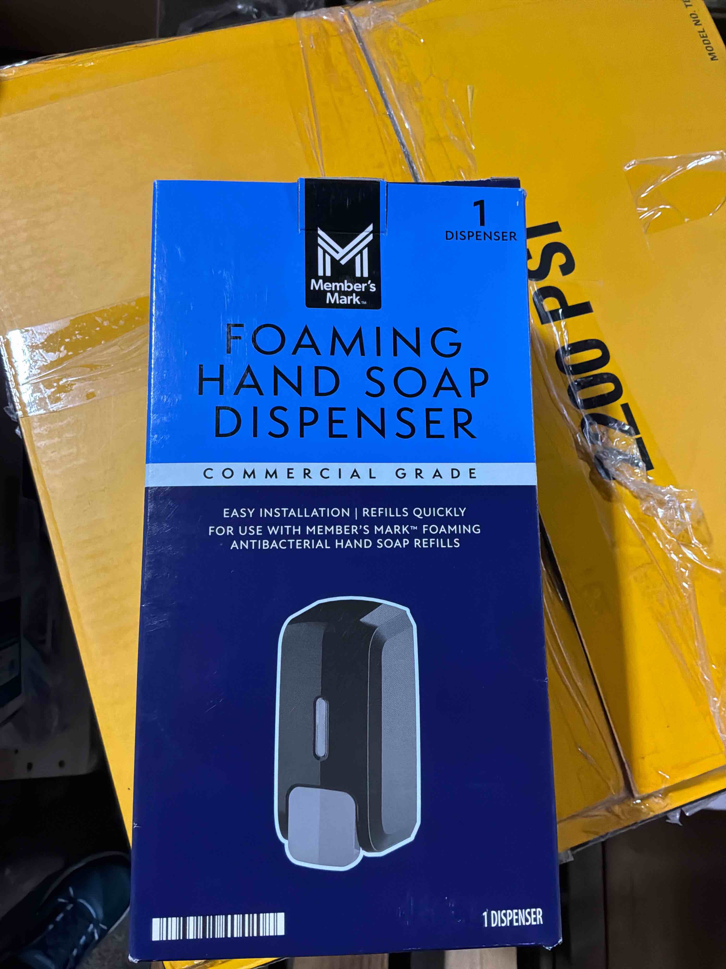 Condition photo showing New/Like New for member's mark foaming hand soap dispenser