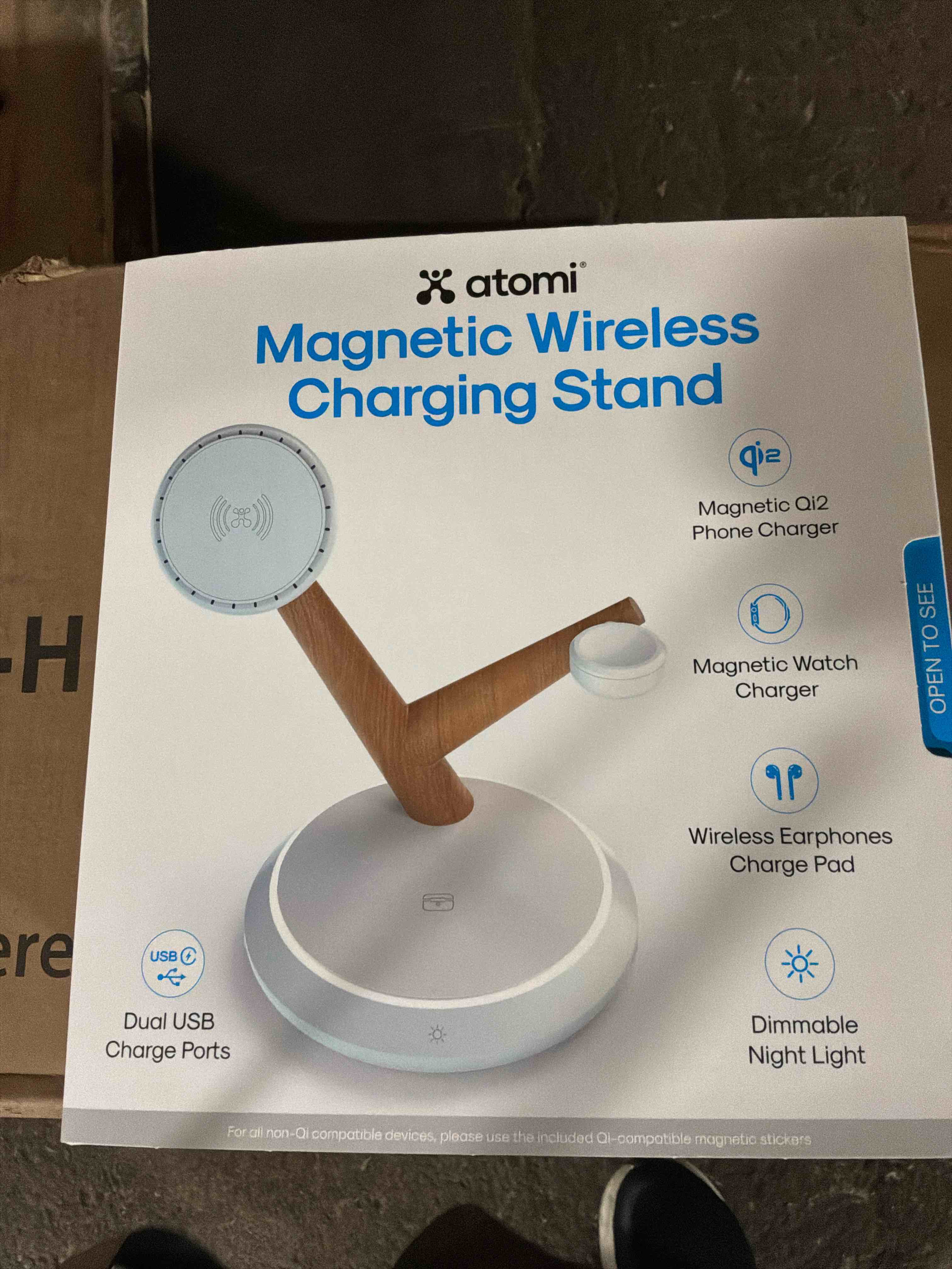 Condition photo showing Good Condition for magsafe qi2 charge tree
