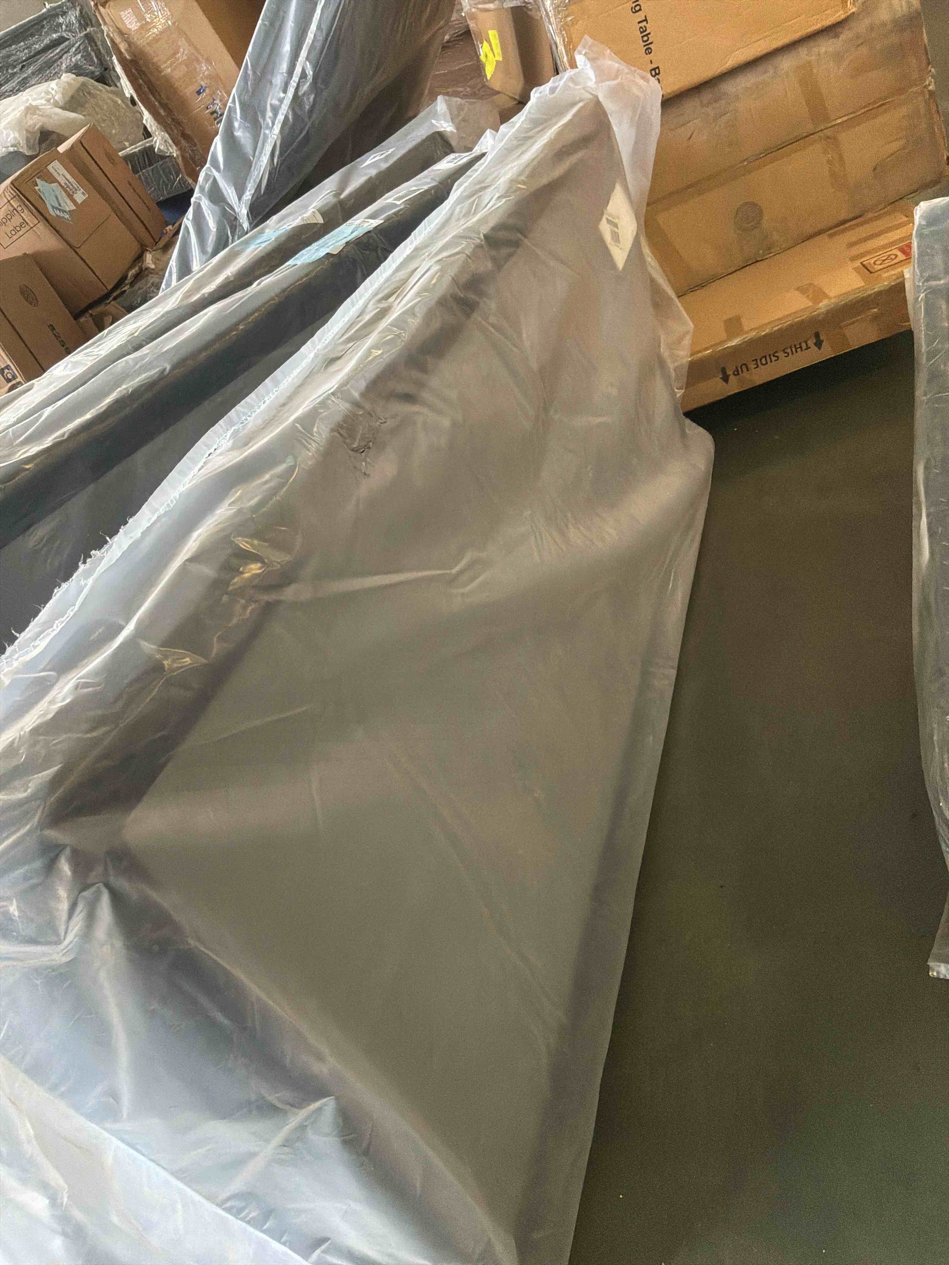 https://s3.amazonaws.com/lotting-images-prod/bidfta/BRN4110960_1775845561268.jpeg