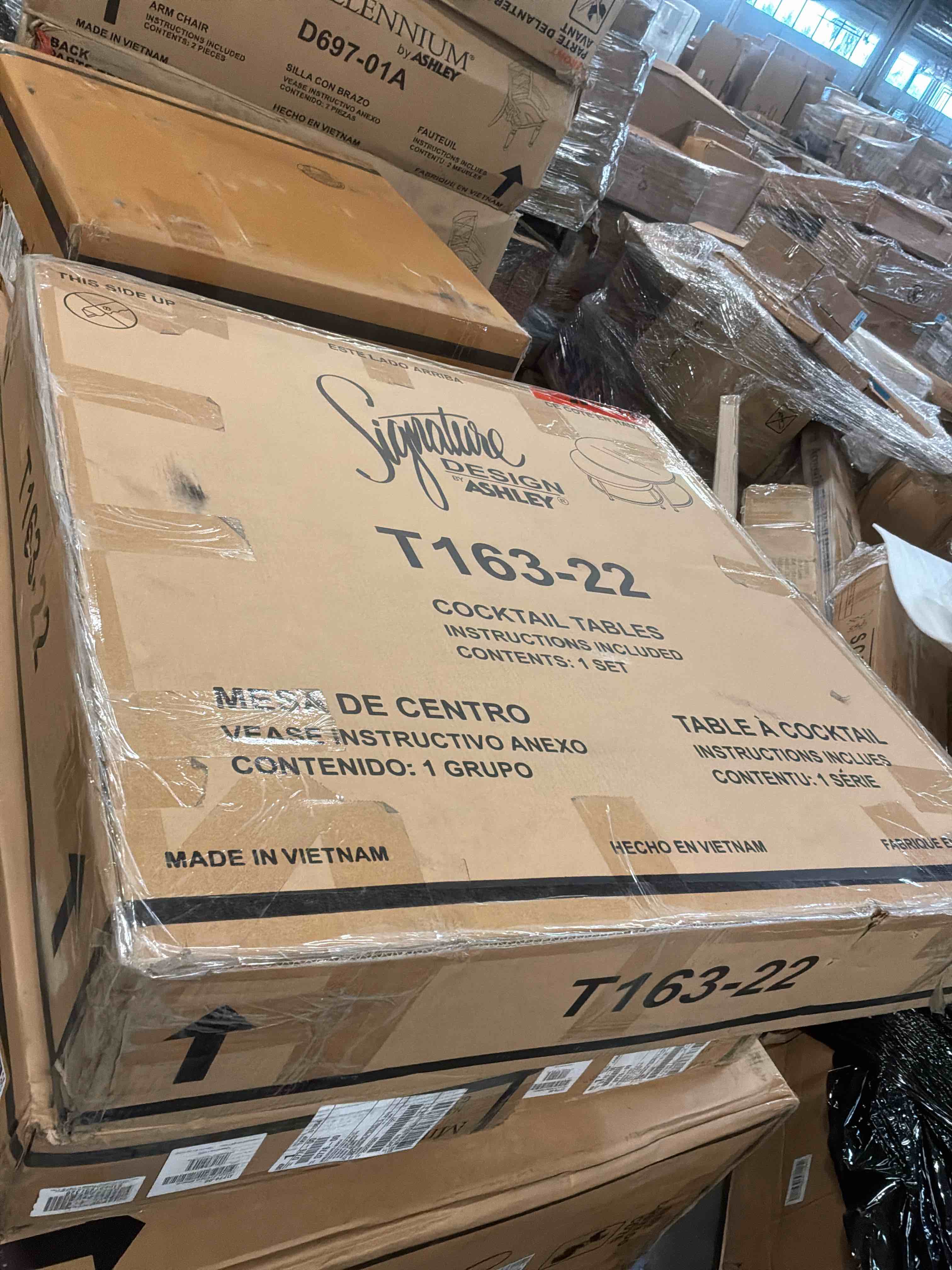 Condition photo showing New/Like New for drezmoore nesting cocktail tables
