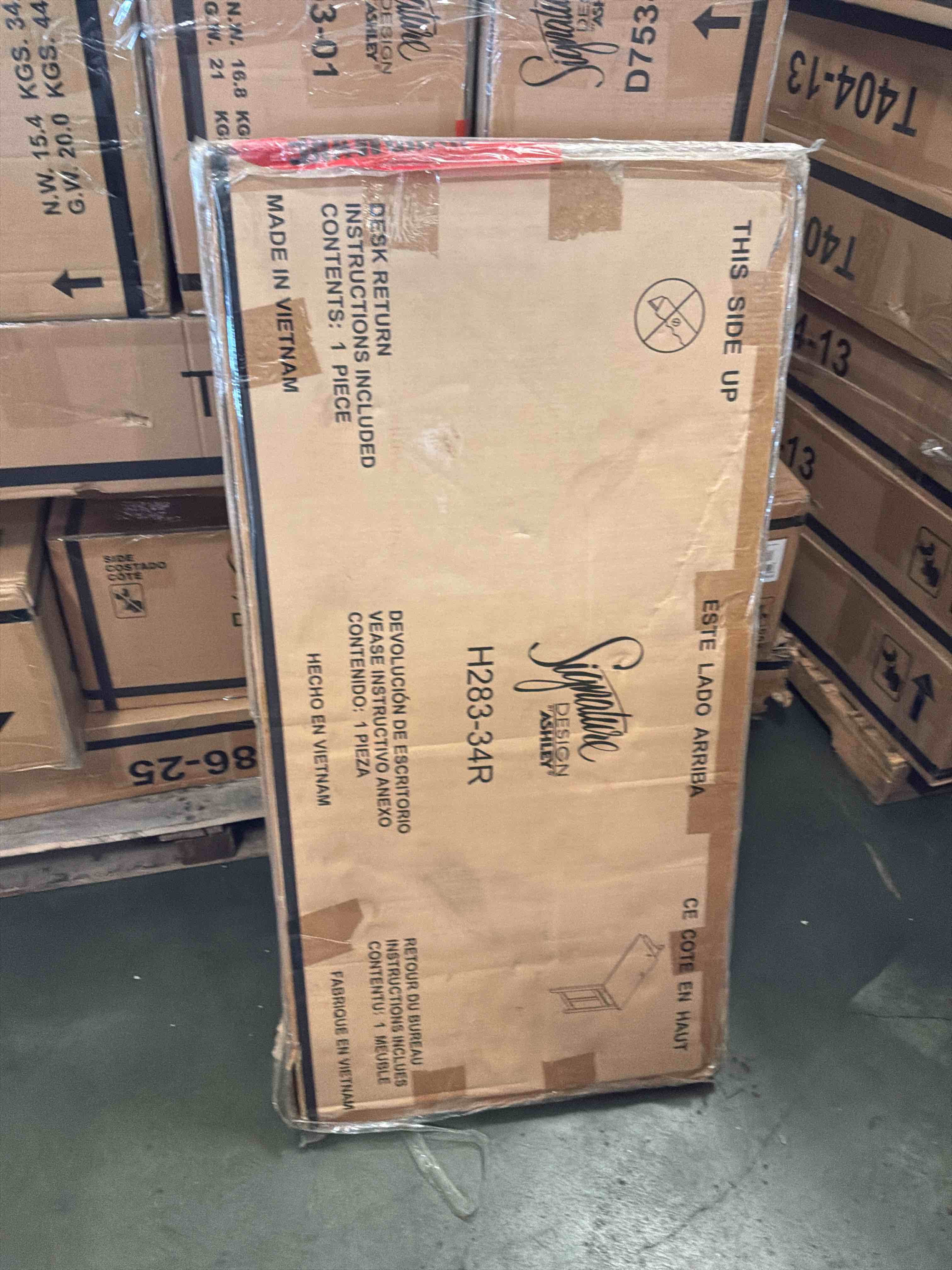 Condition photo showing New/Like New for office camiburg home office desk 